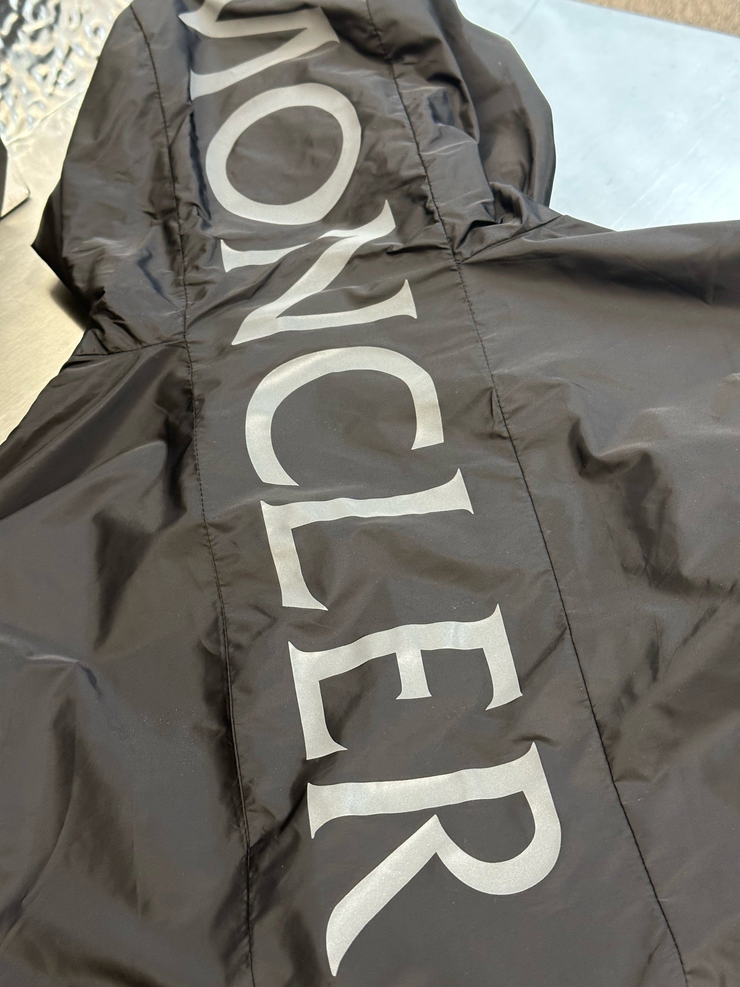 Chaqueta negra