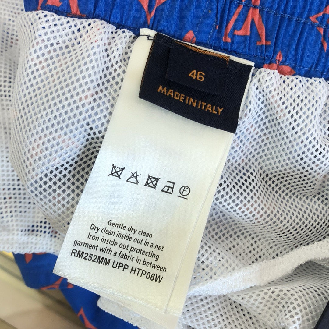 Blue Red Short