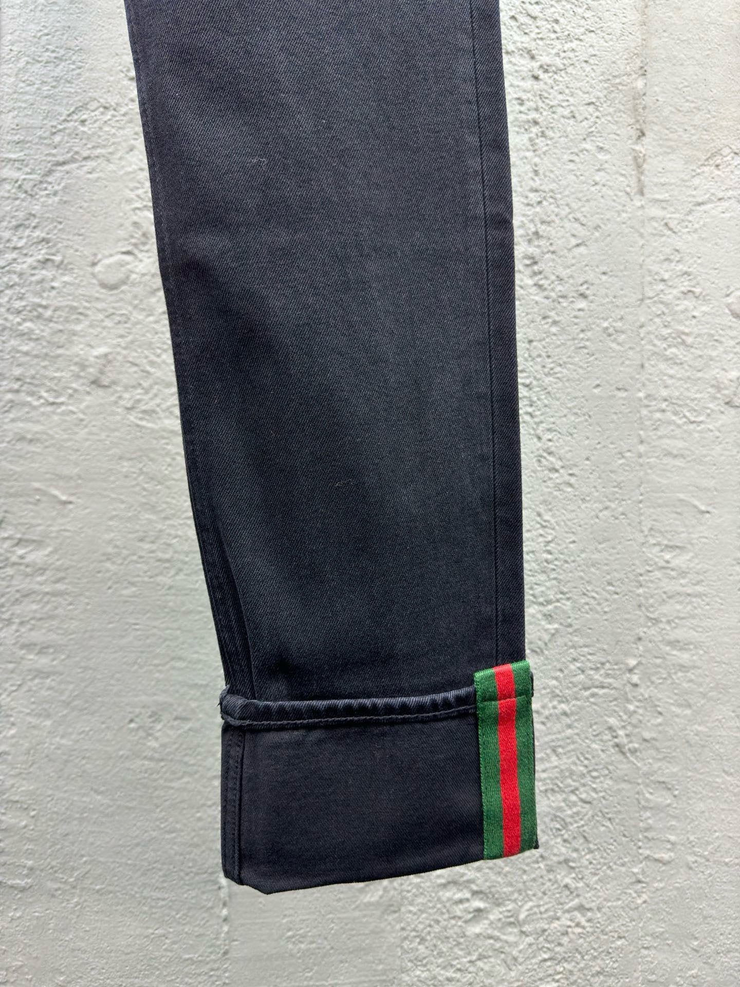 Black Pant