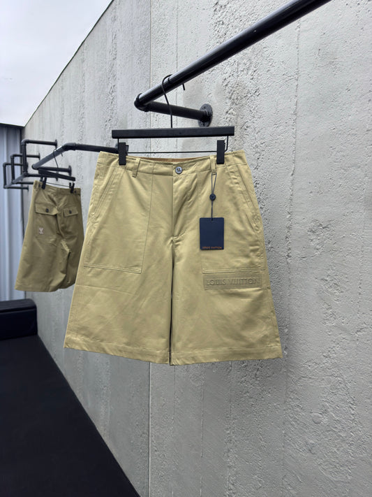 Beige Short