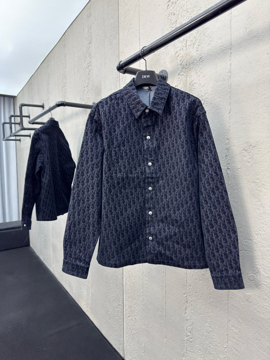 Black Jacket