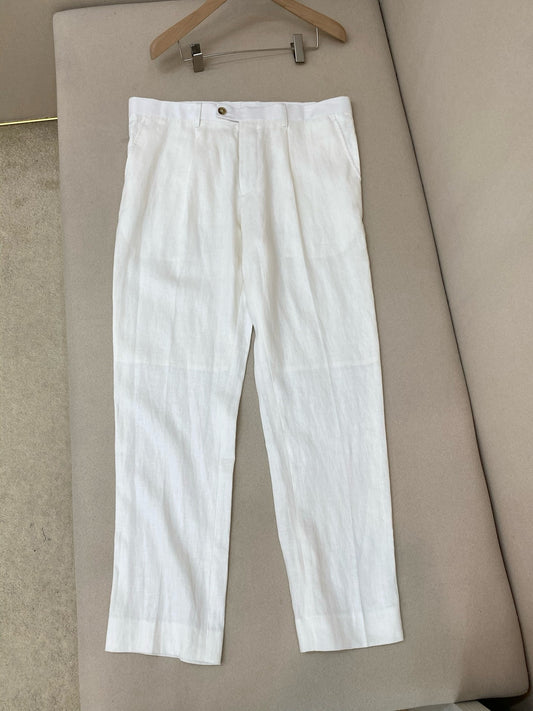 White Pant
