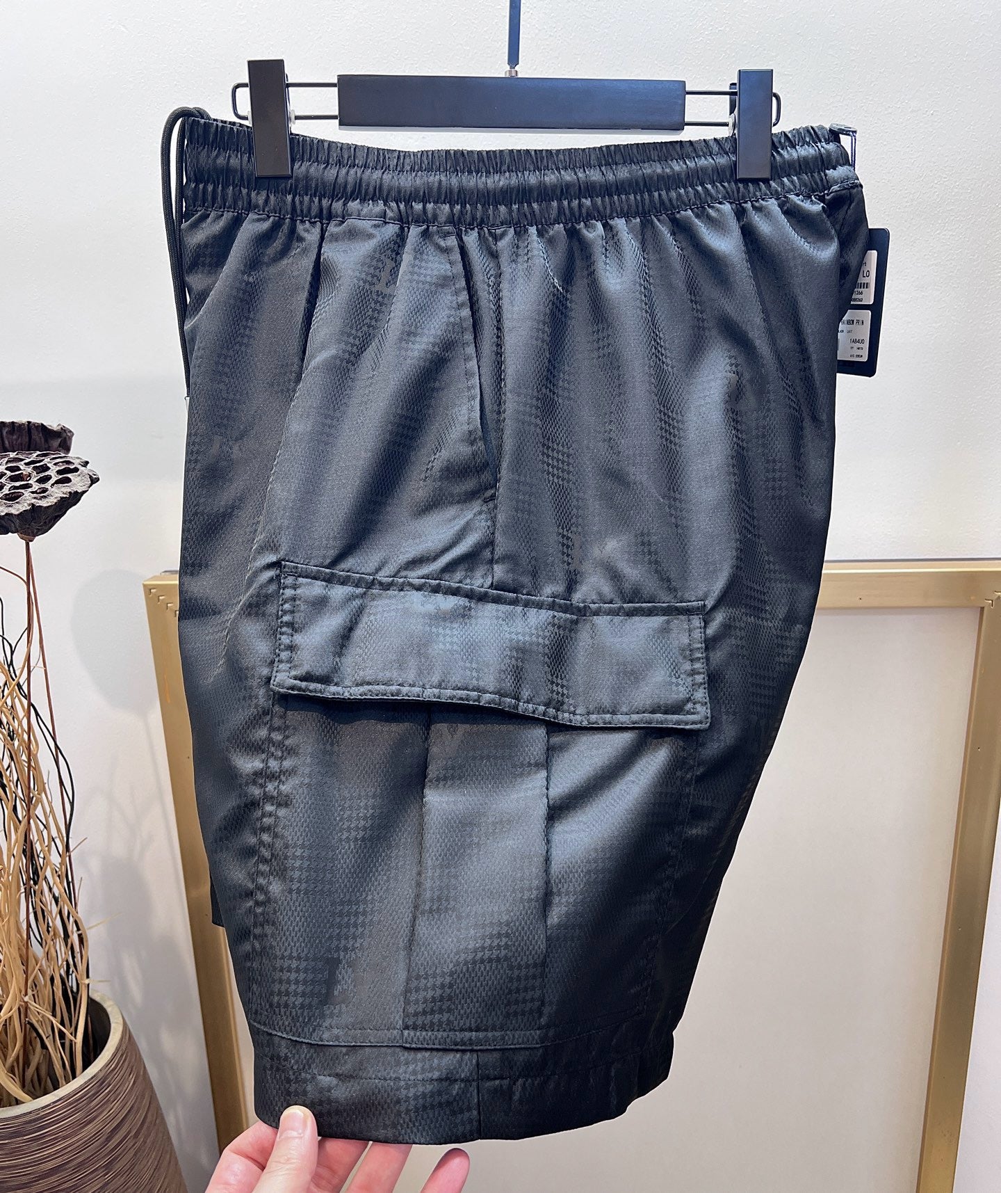 Black Short