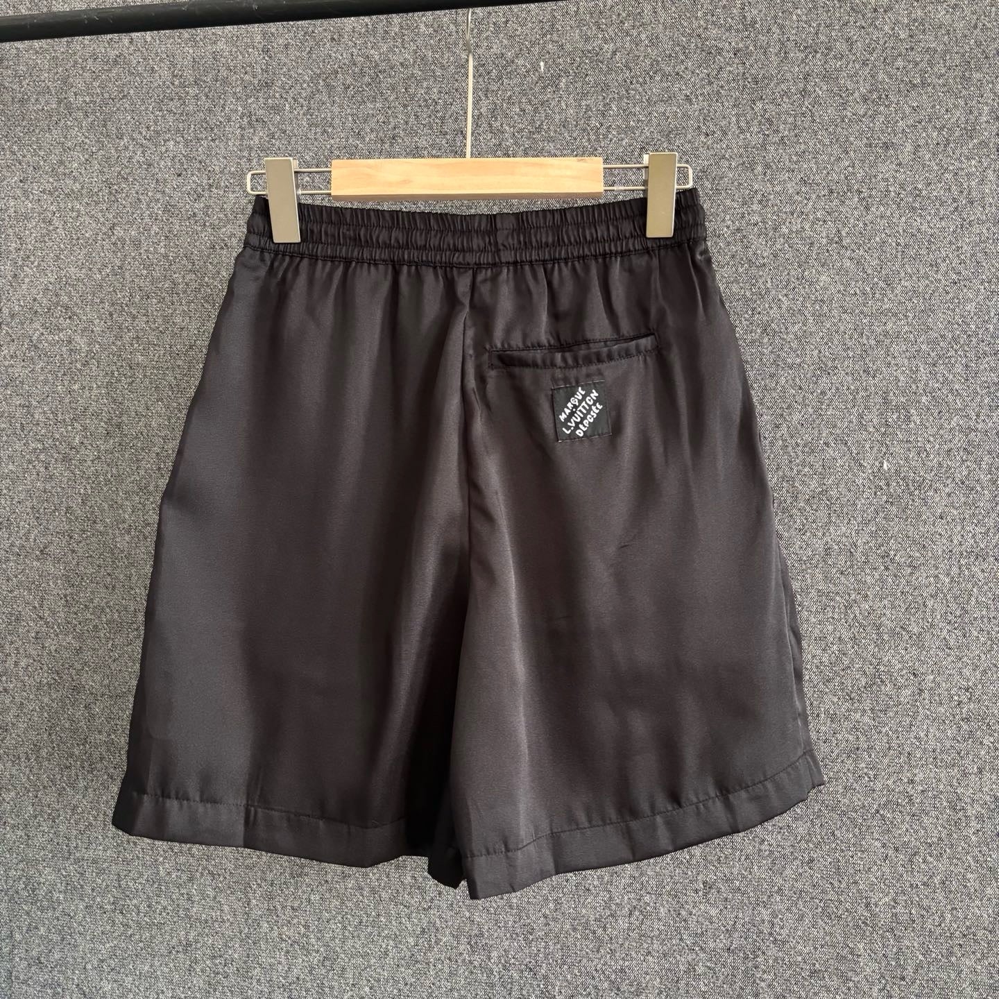 Black Short