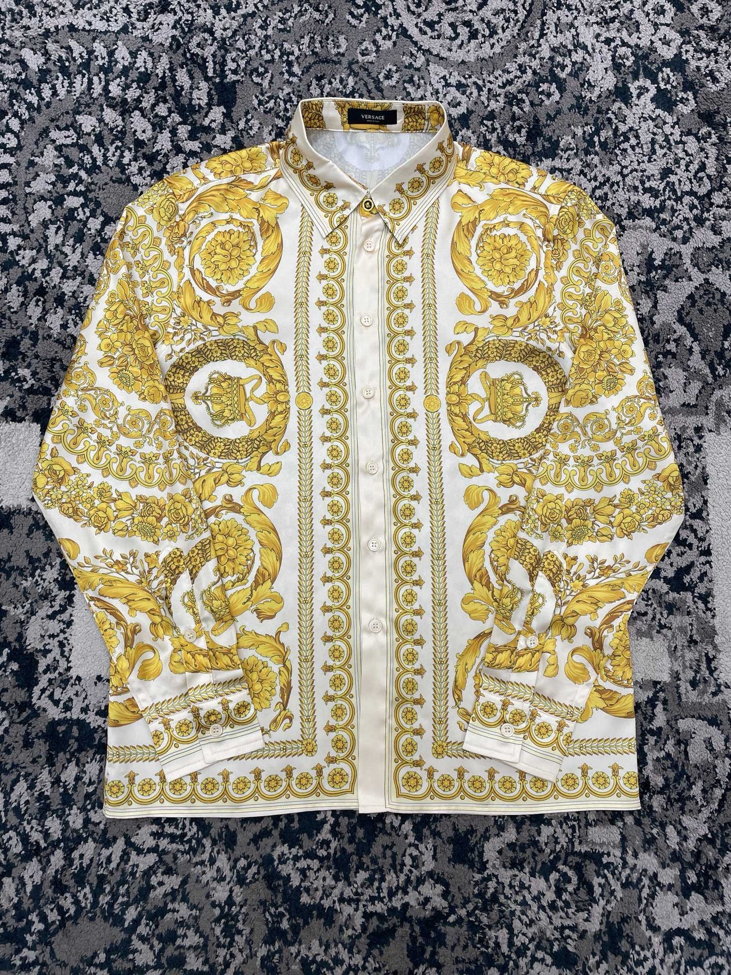 White Yellow Jacket