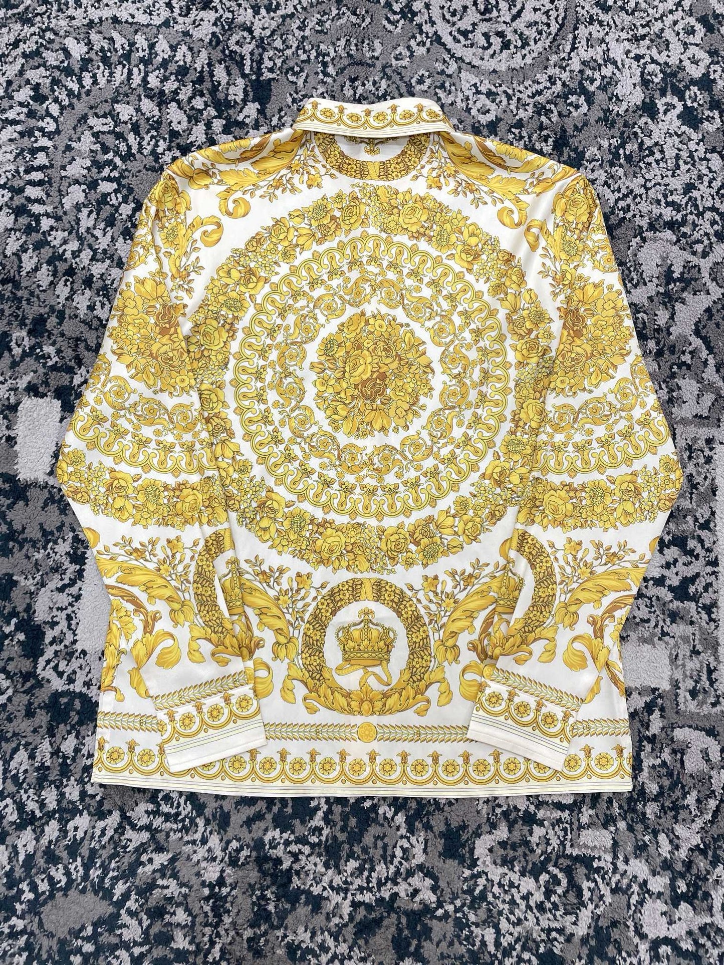 White Yellow Jacket