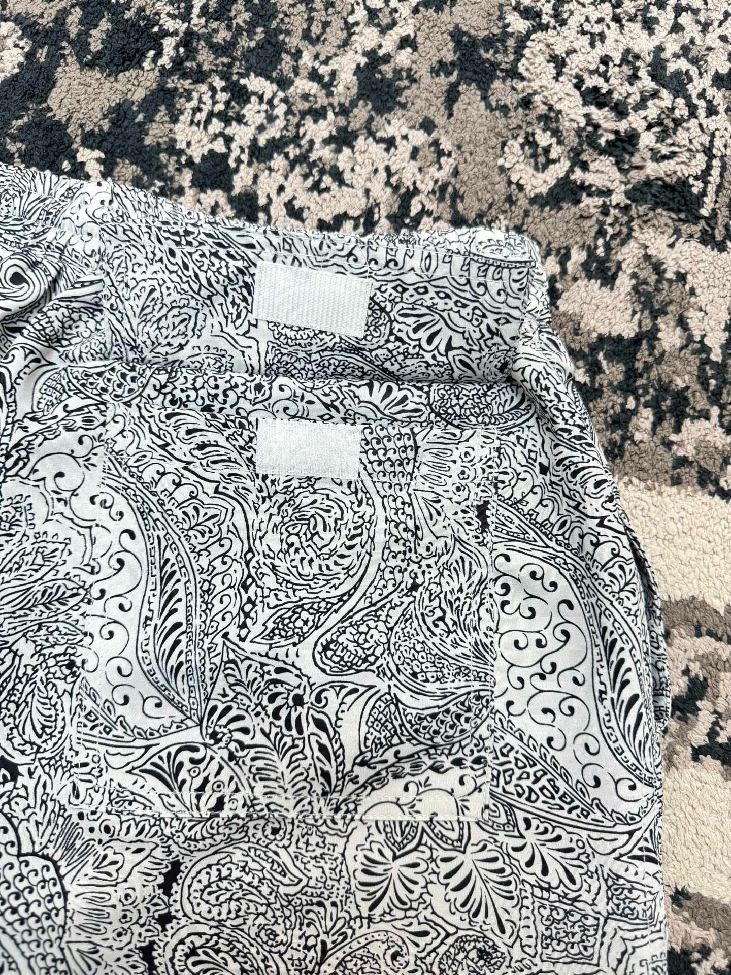 Grey Short