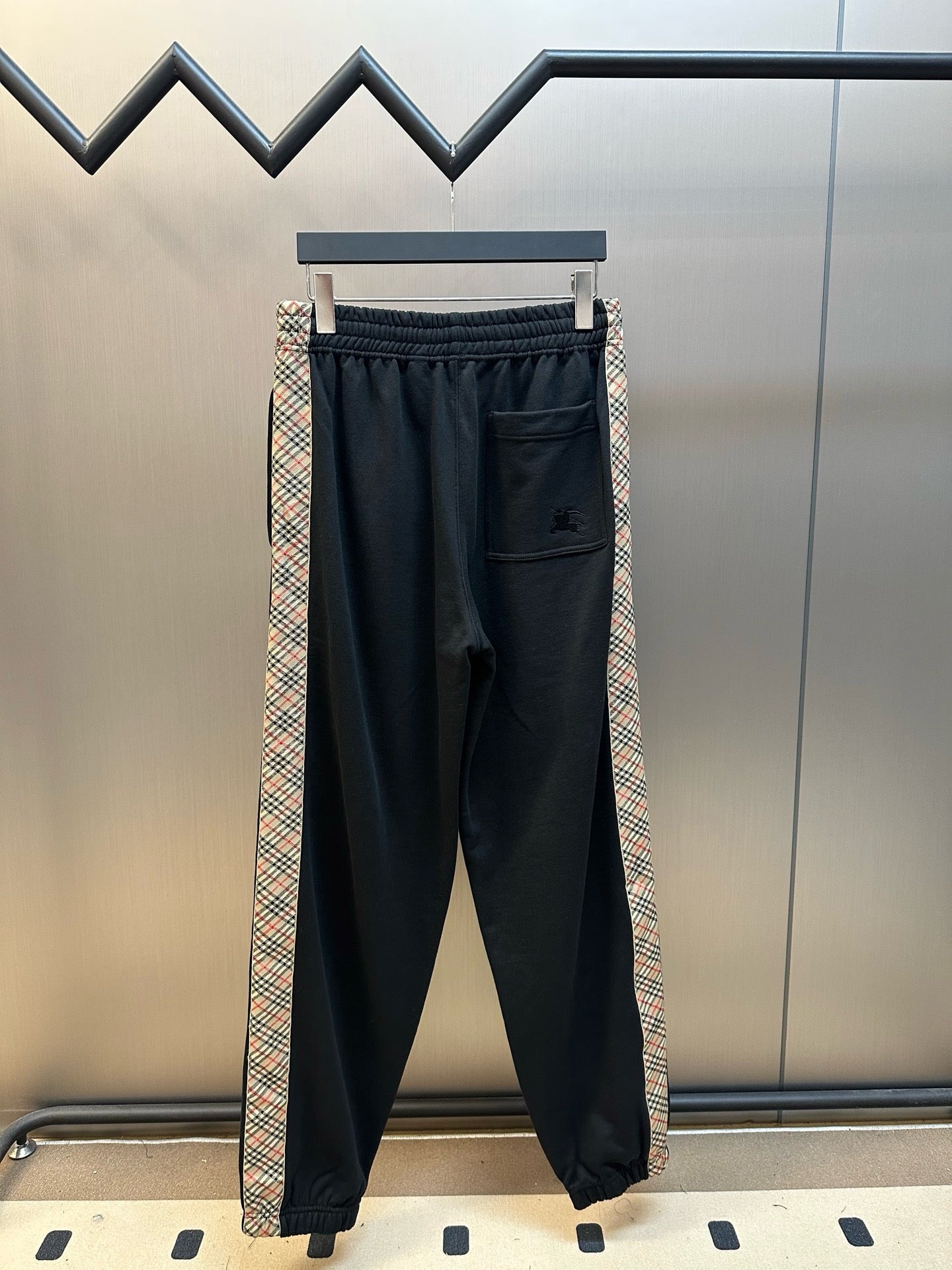 Black and Grey Pant