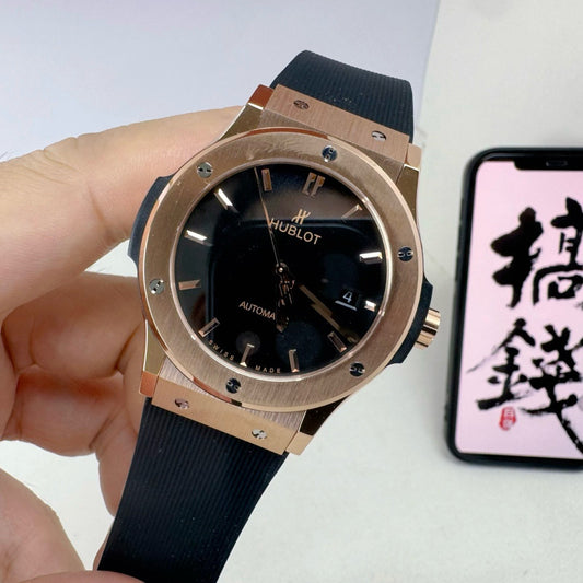 Black Gold Watch