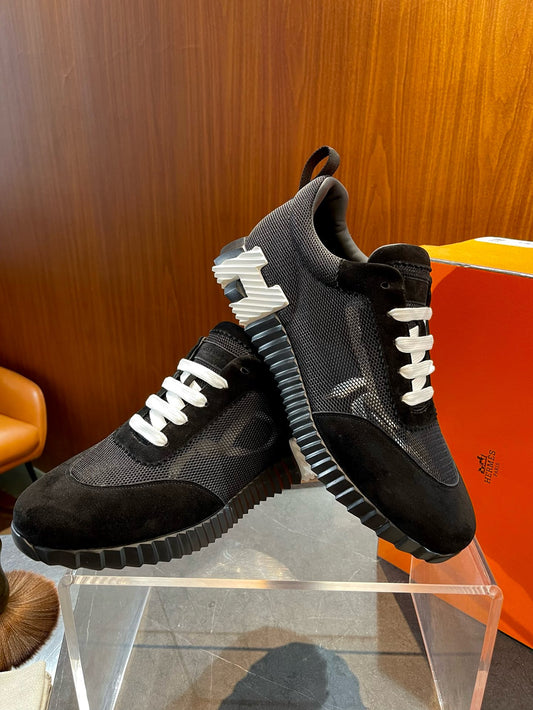 Black Shoes