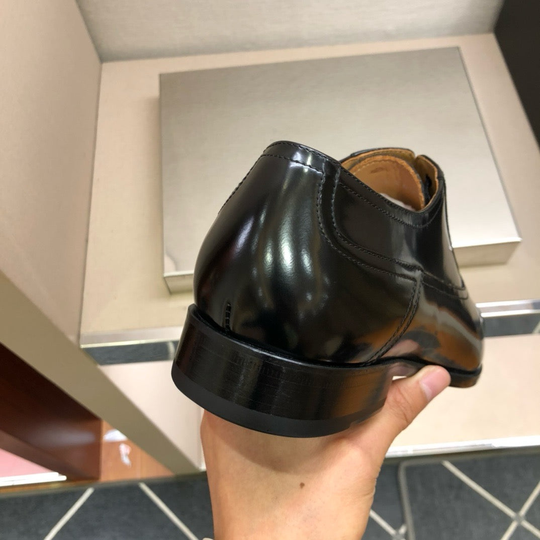Black Shoes