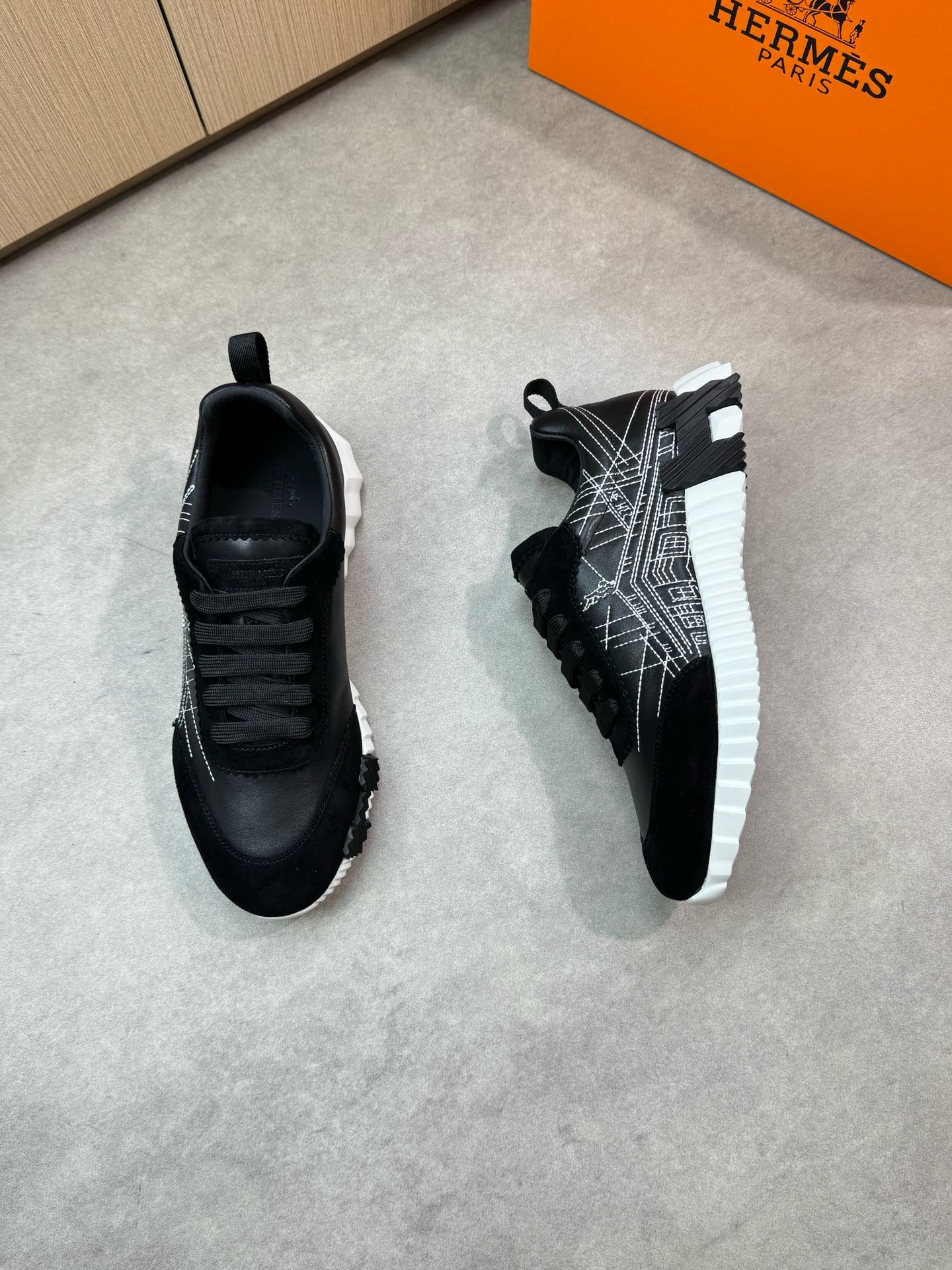 Black Shoes