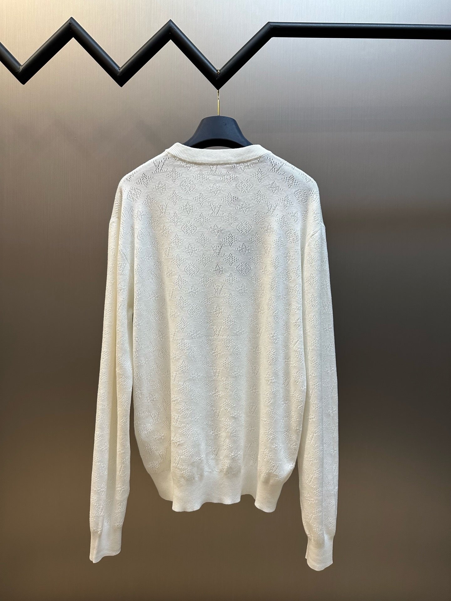 White Sweatshirt
