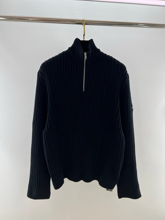 Black Sweatshirt
