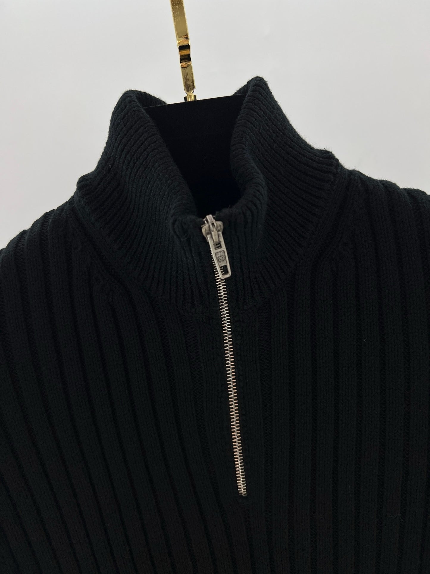 Black Sweatshirt