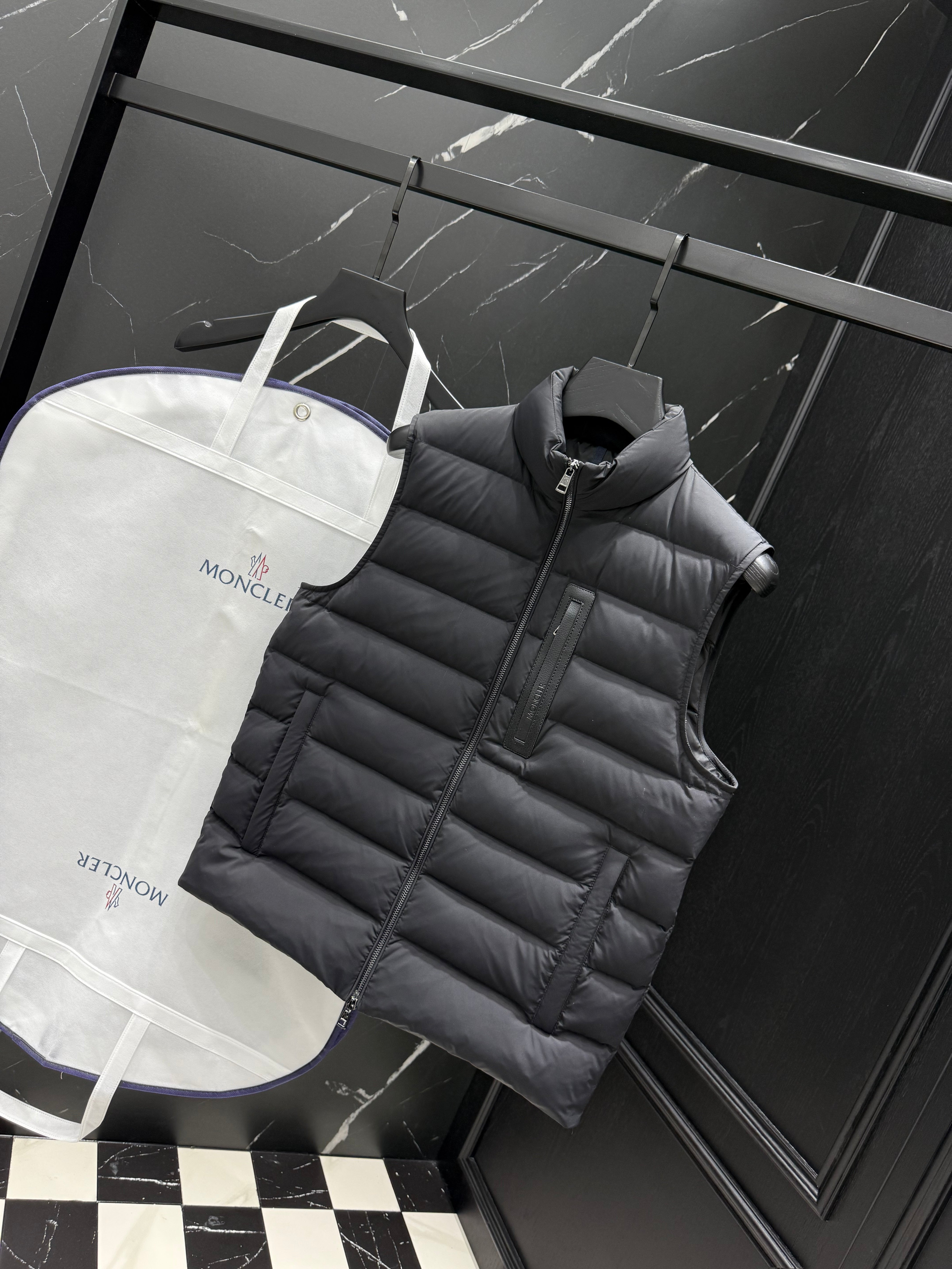 Black and Grey yellow Vest