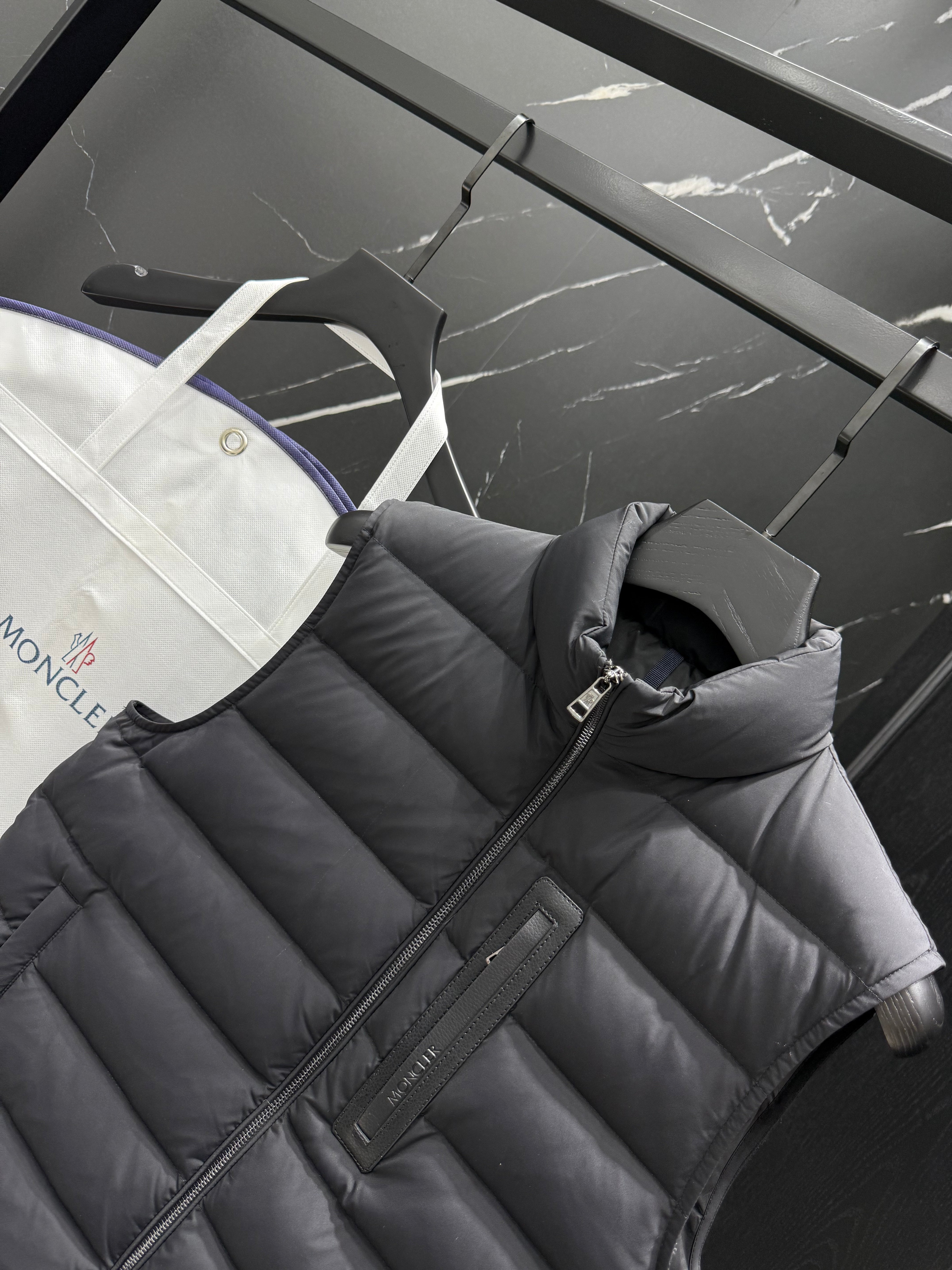 Black and Grey yellow Vest