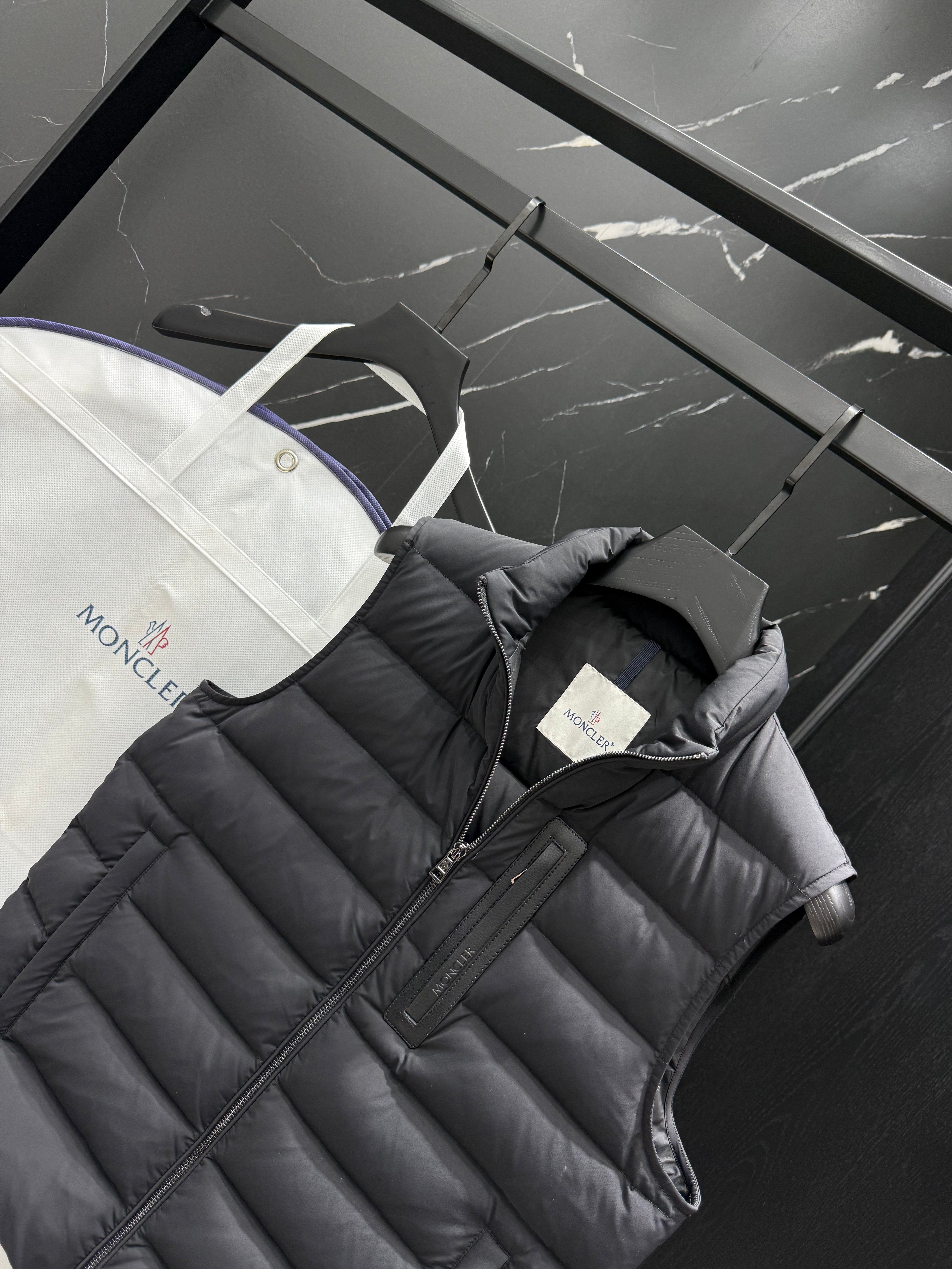 Black and Grey yellow Vest