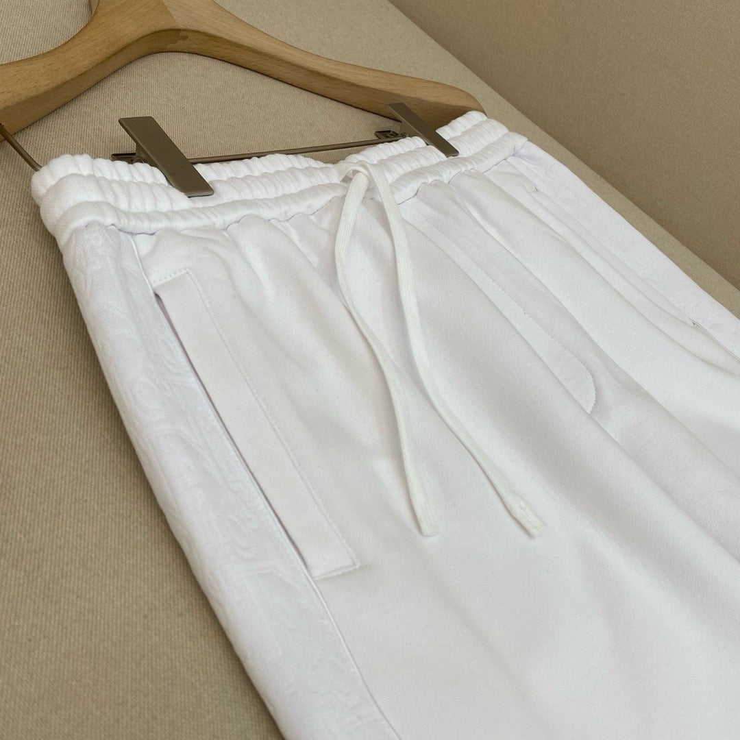 White Pant