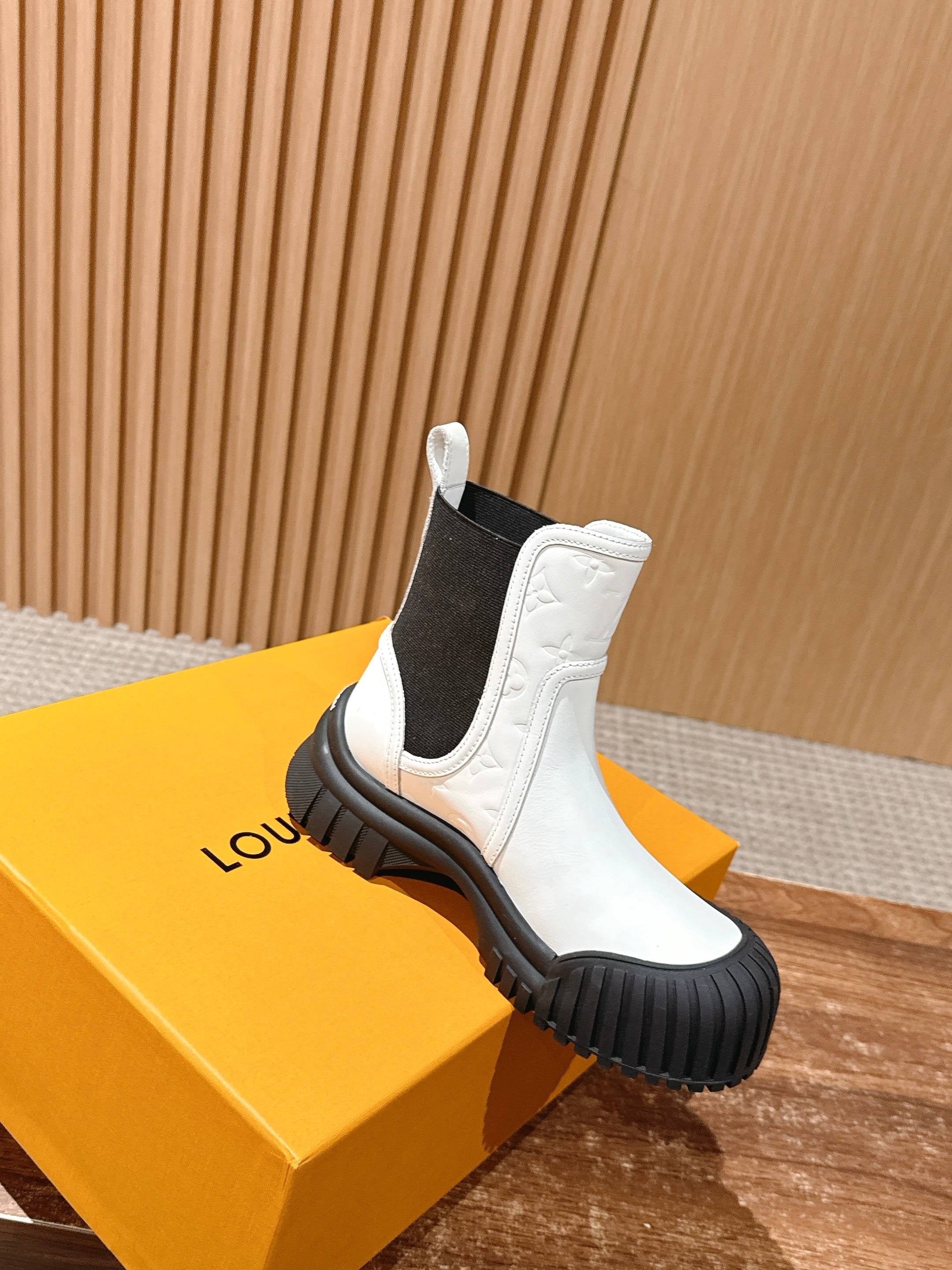 Black and White  Shoes