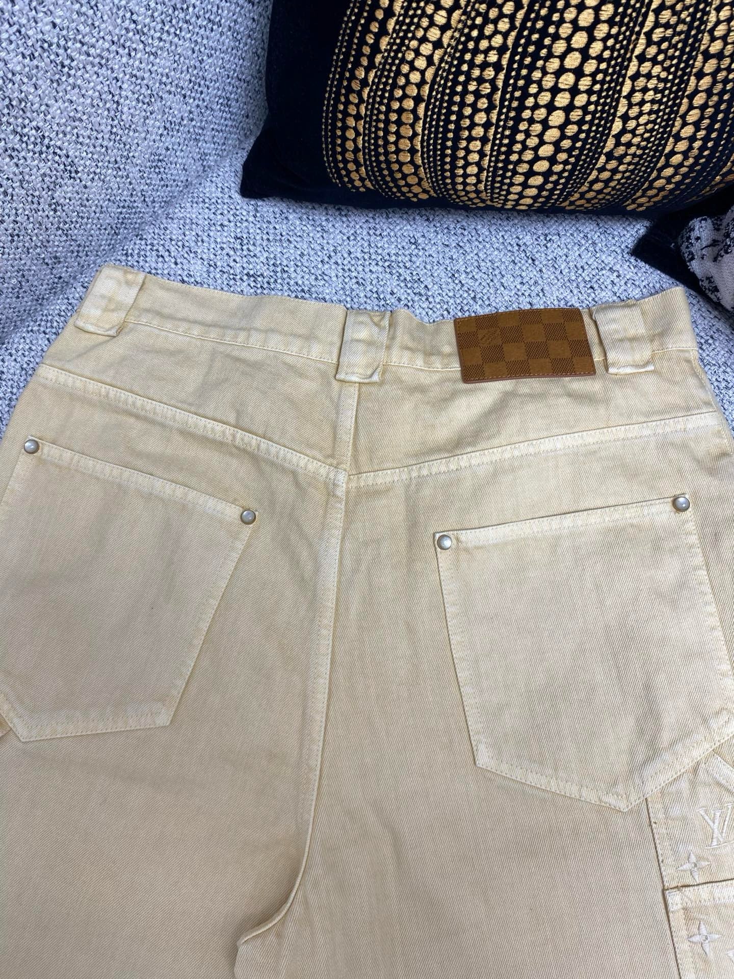 Dark Blue and Beige Pant