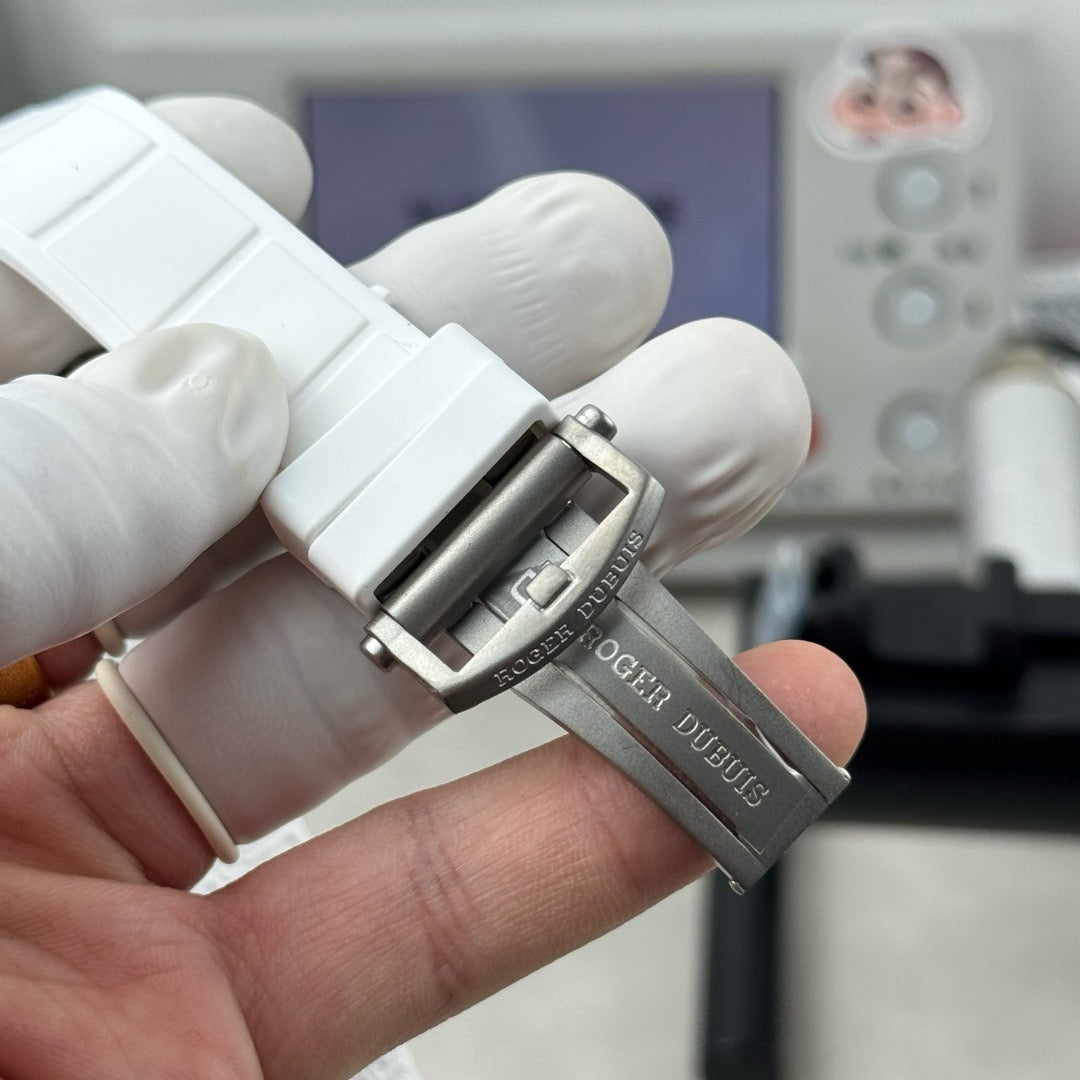 Black and White Watch