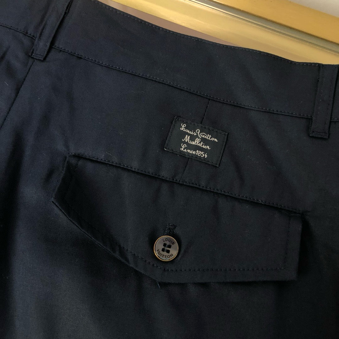 Black and Beige Pant