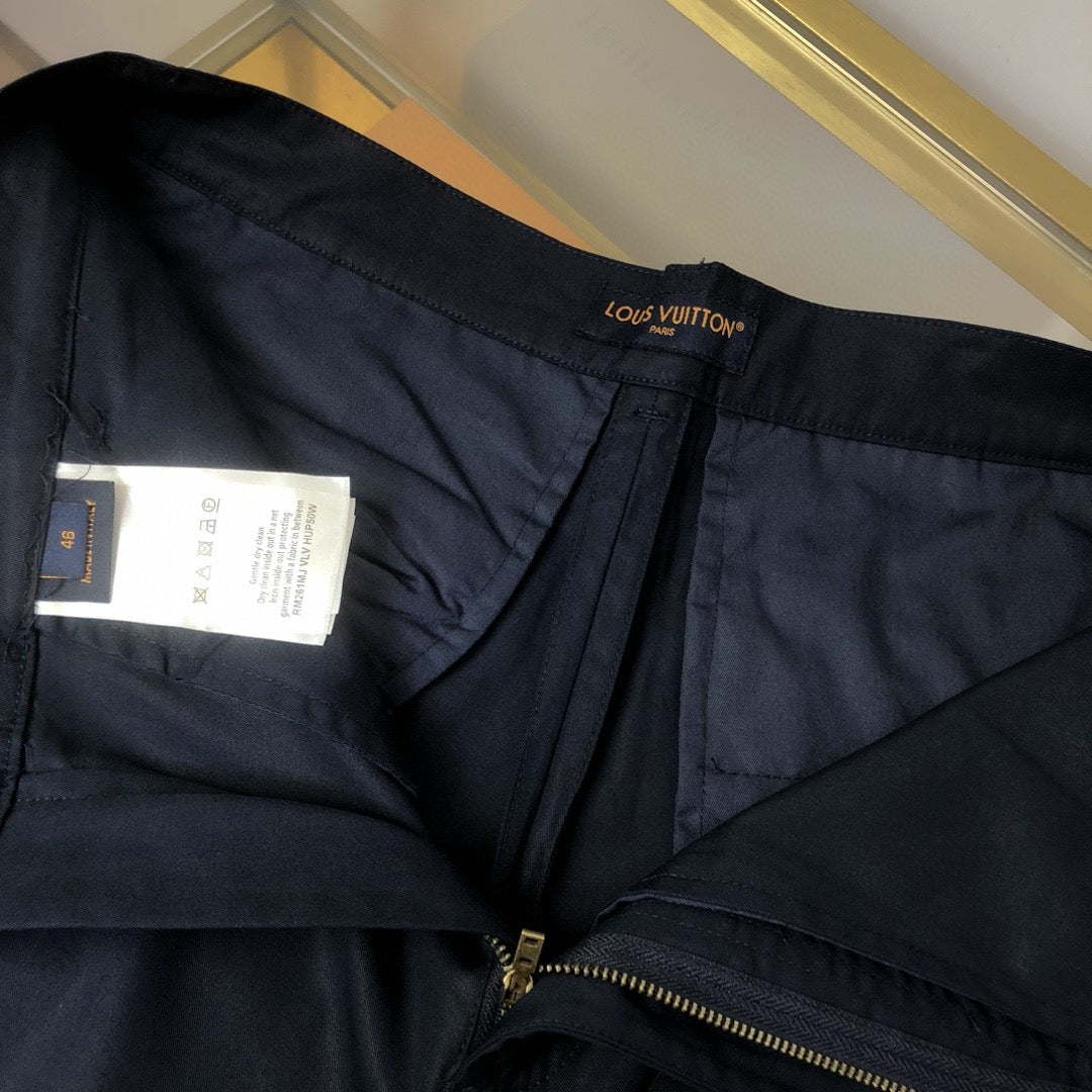 Black and Beige Pant