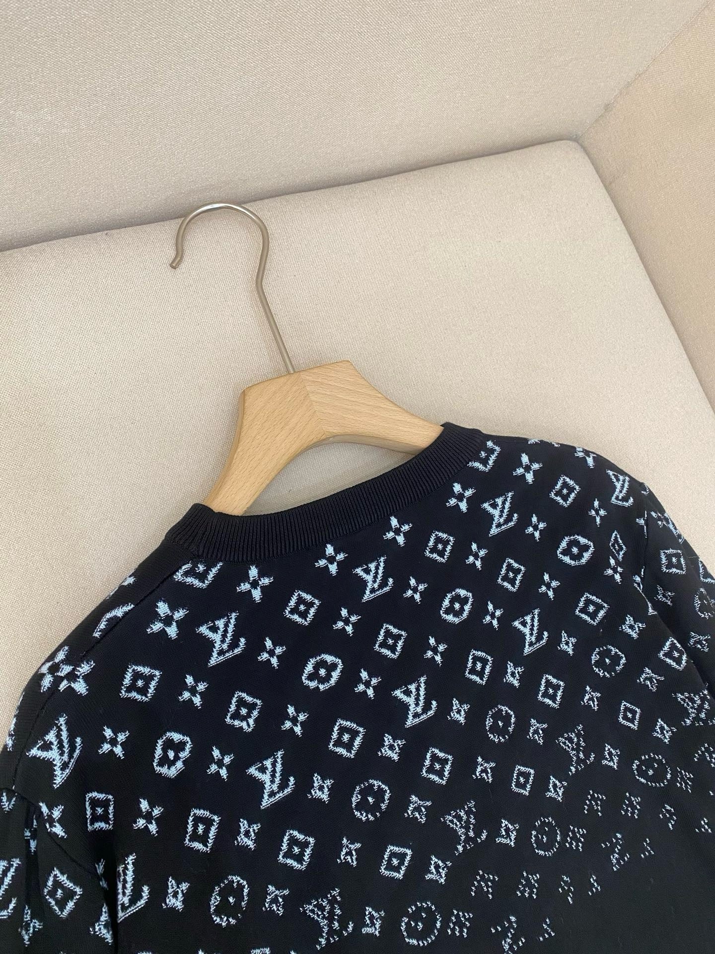 Black and Dark blue Jersey