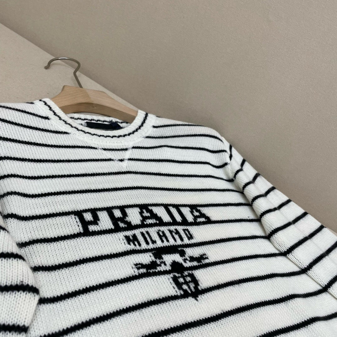 White and Black Jersey