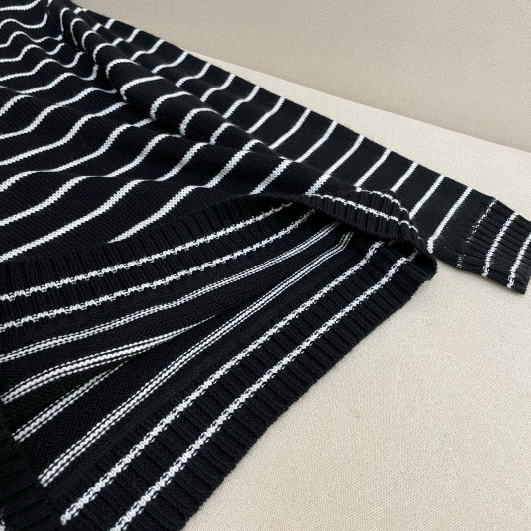 White and Black Jersey