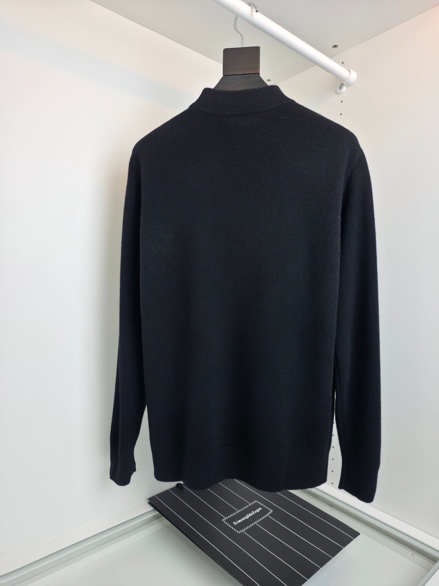 Black and Grey Jersey