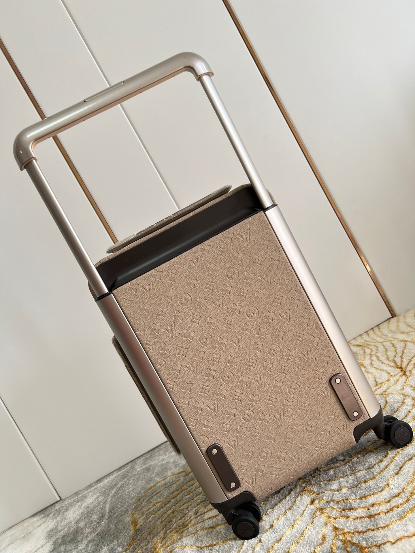 Multi-Colors Suitcase