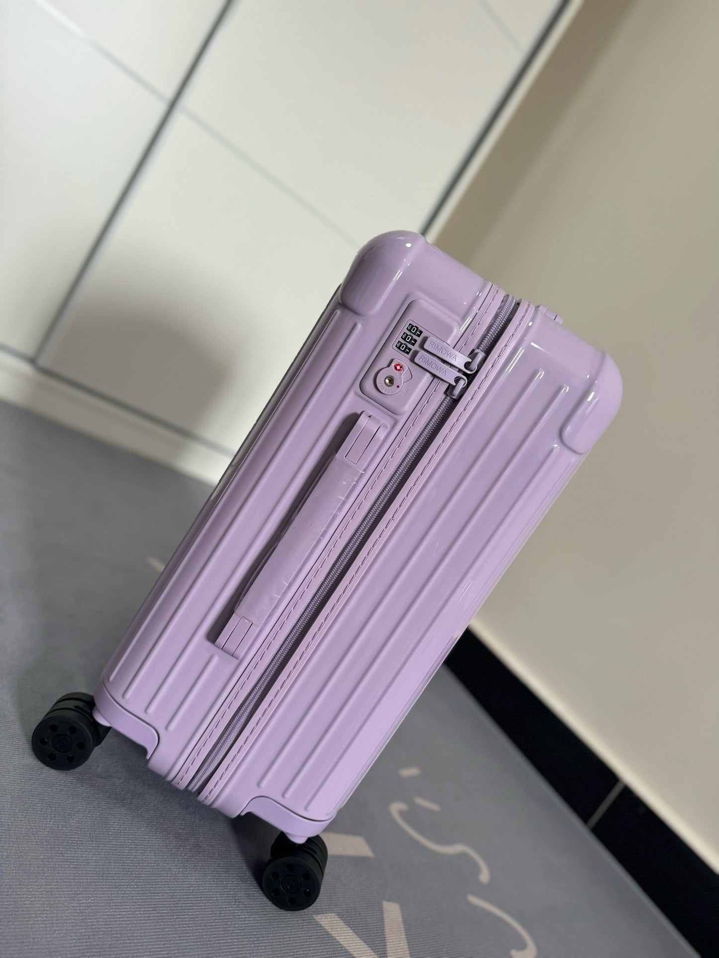 Multi-Colors Suitcase
