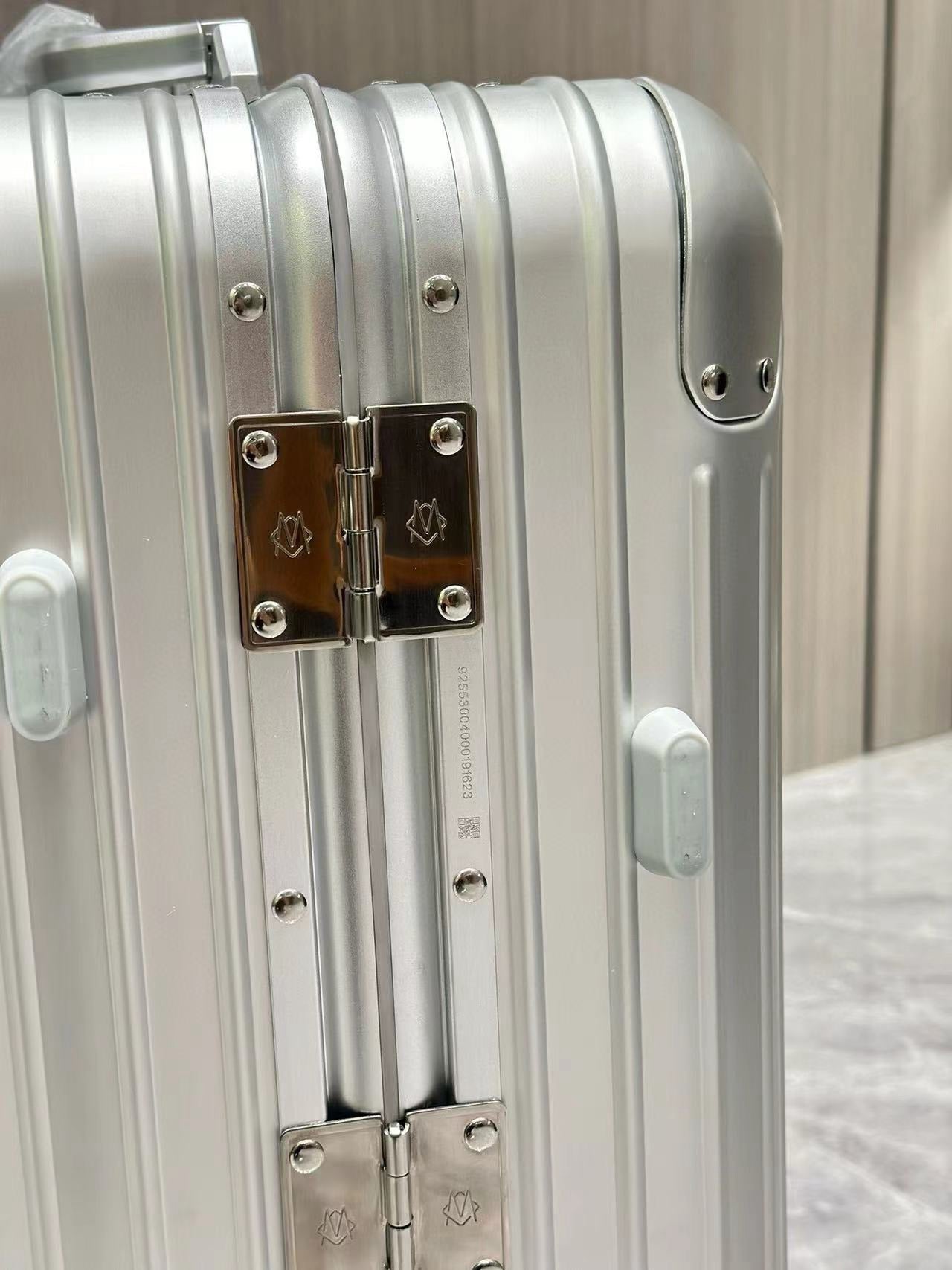 Multi-Colors Suitcase