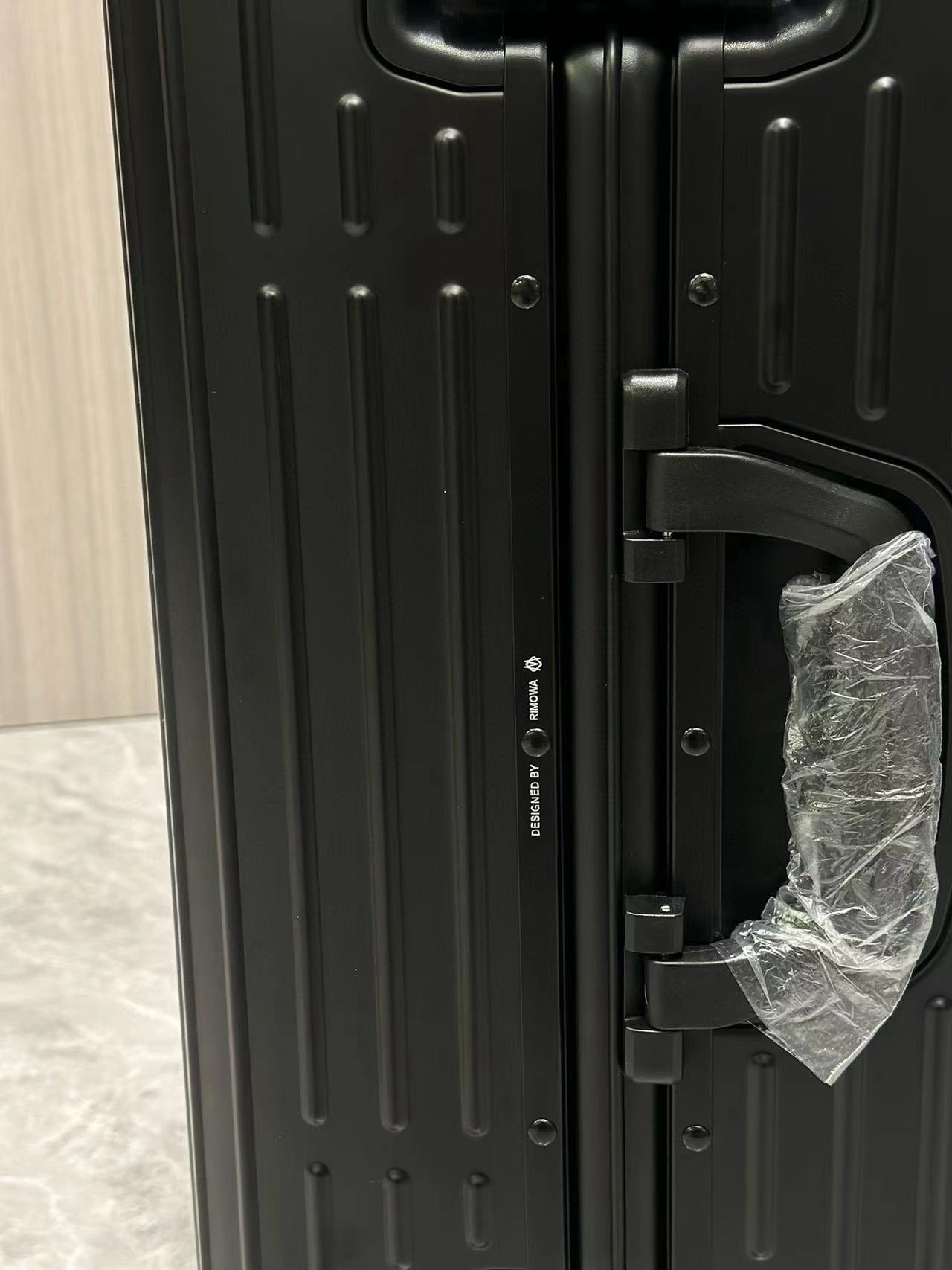 Multi-Colors Suitcase