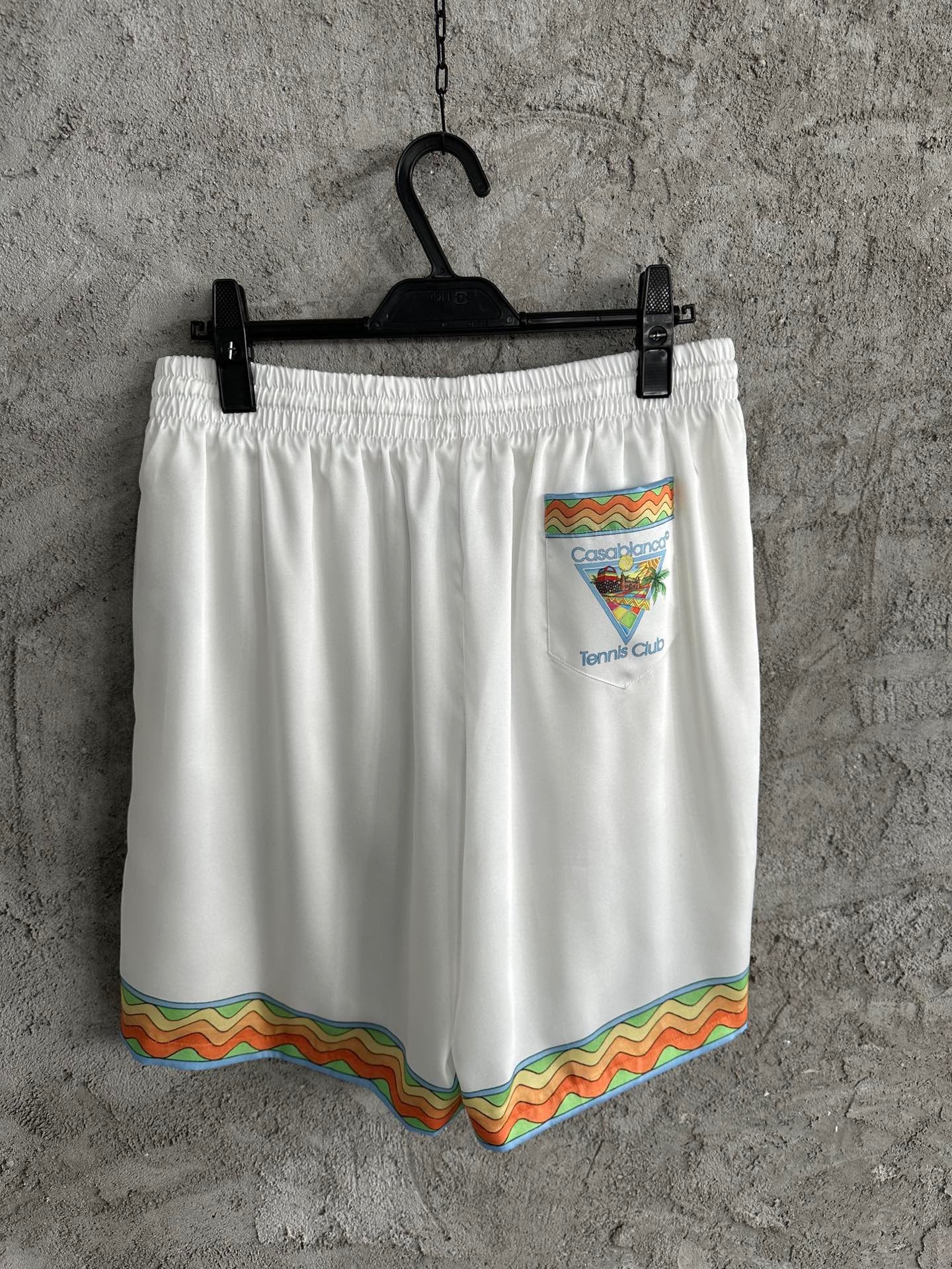 Multi-color Short