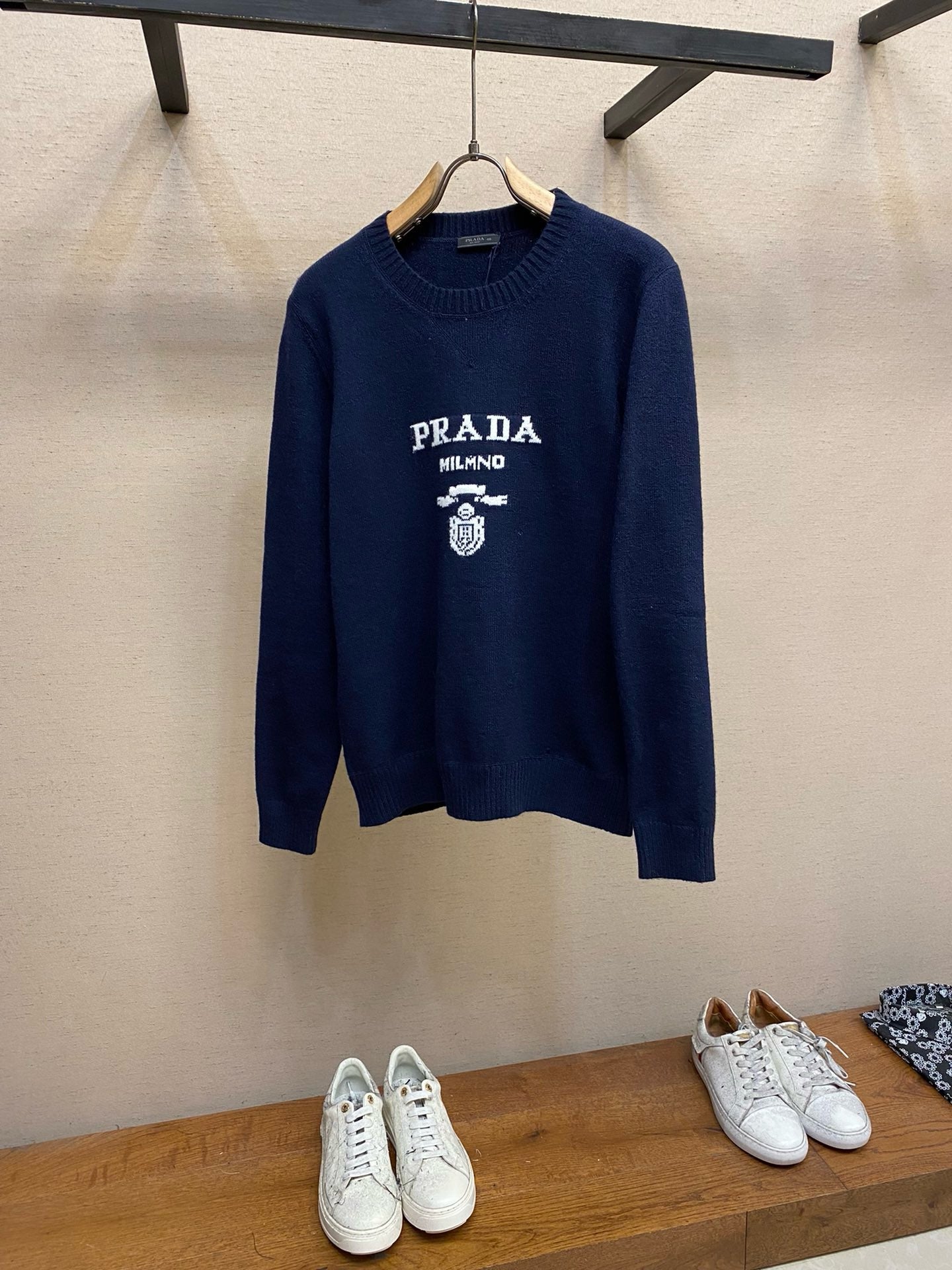 Black Sweatshirt - Size M