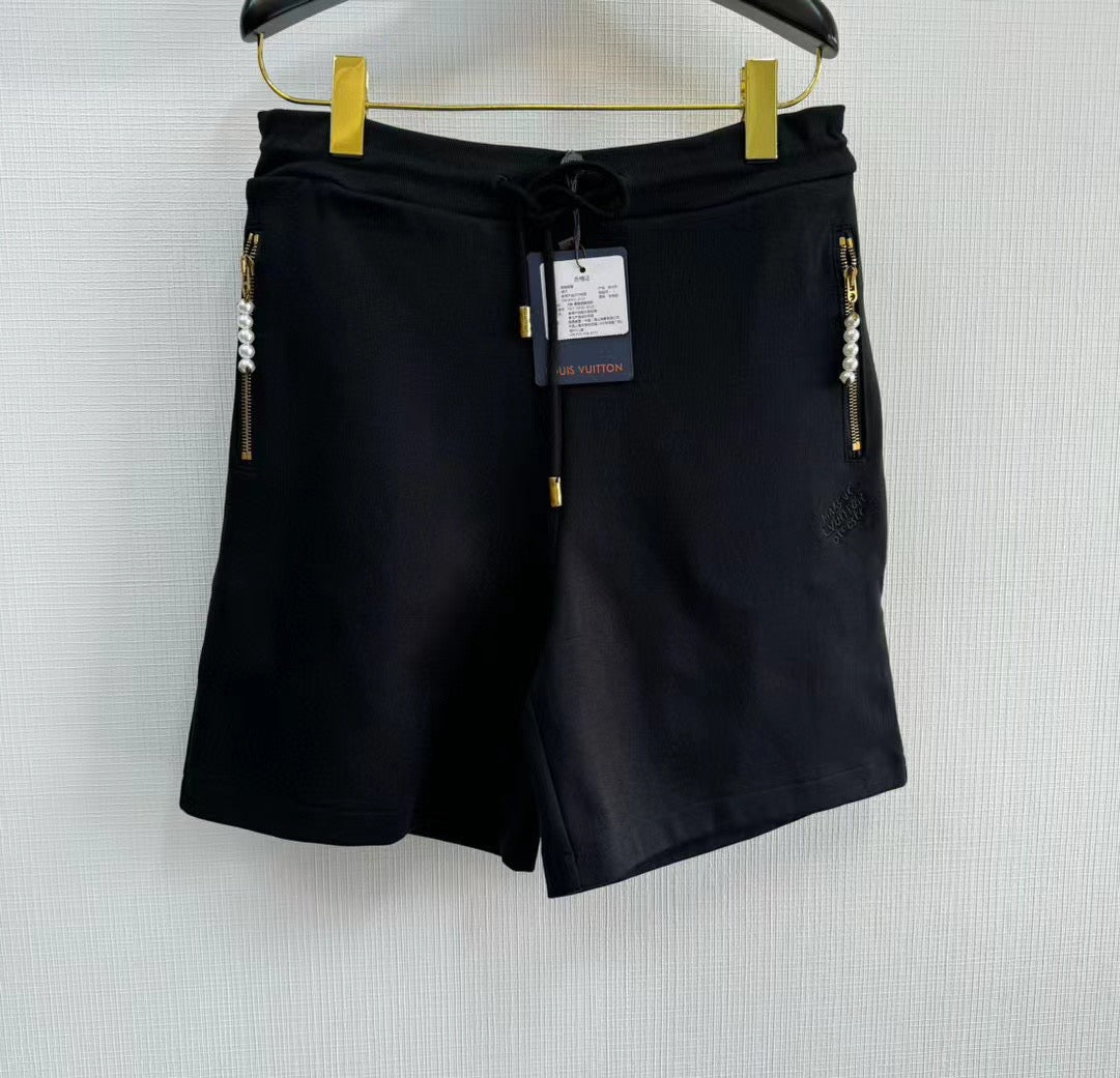 Black Short