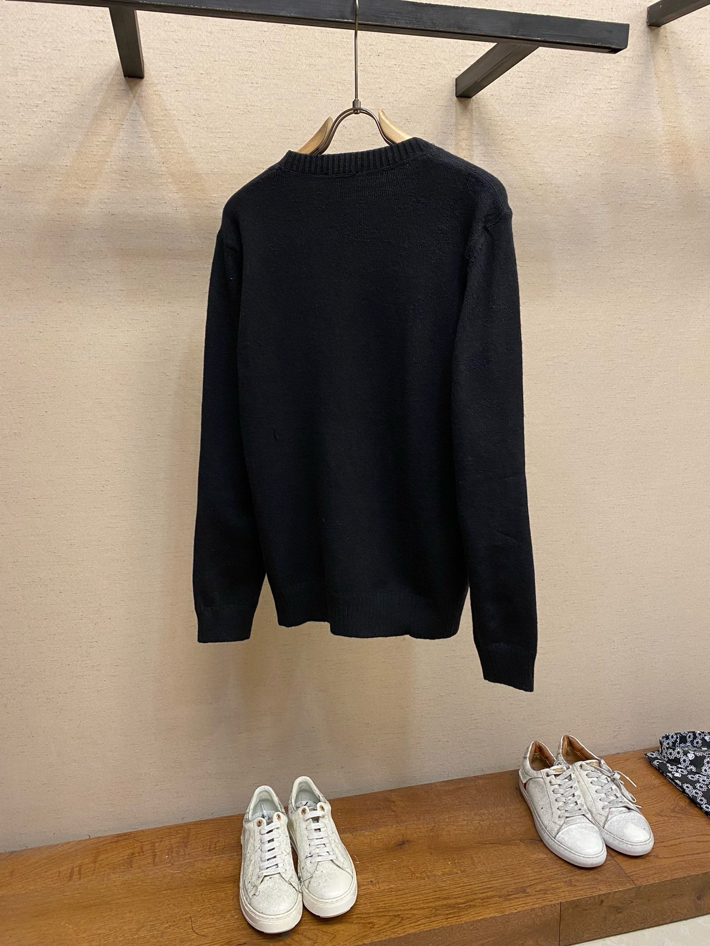 Black Sweatshirt - Size M