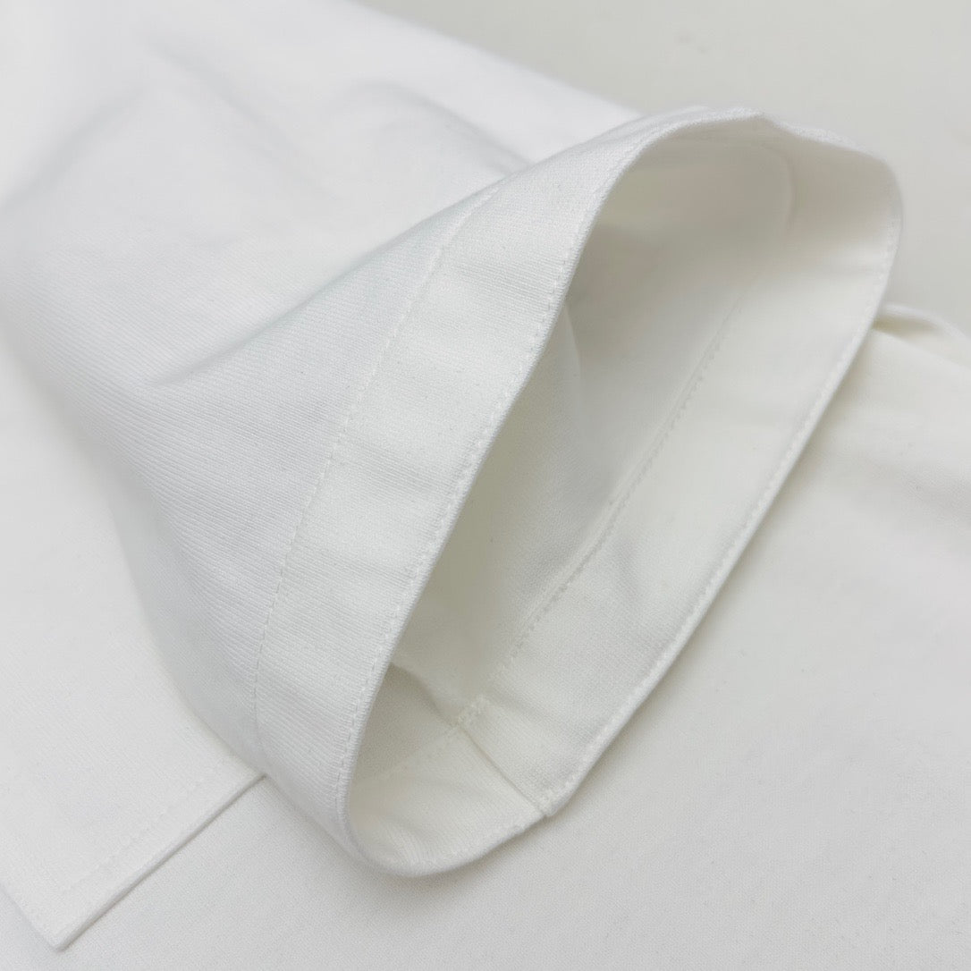 White T-shirt - Size L