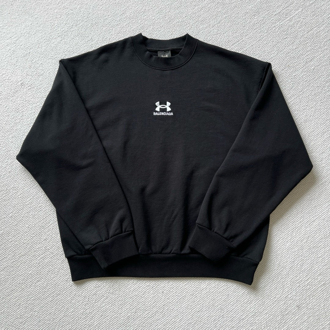 Black Sweatshirt