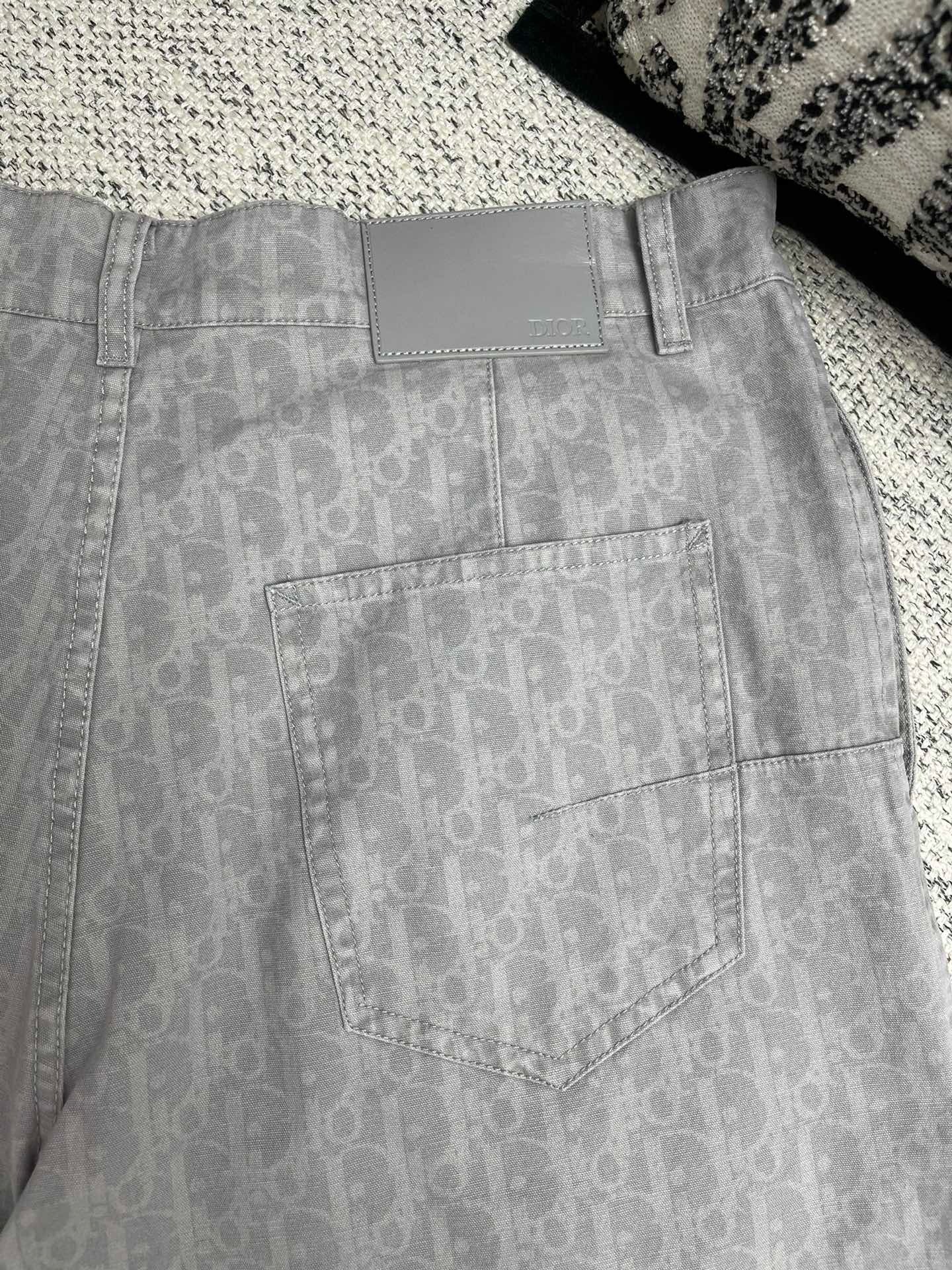 Grey Pant