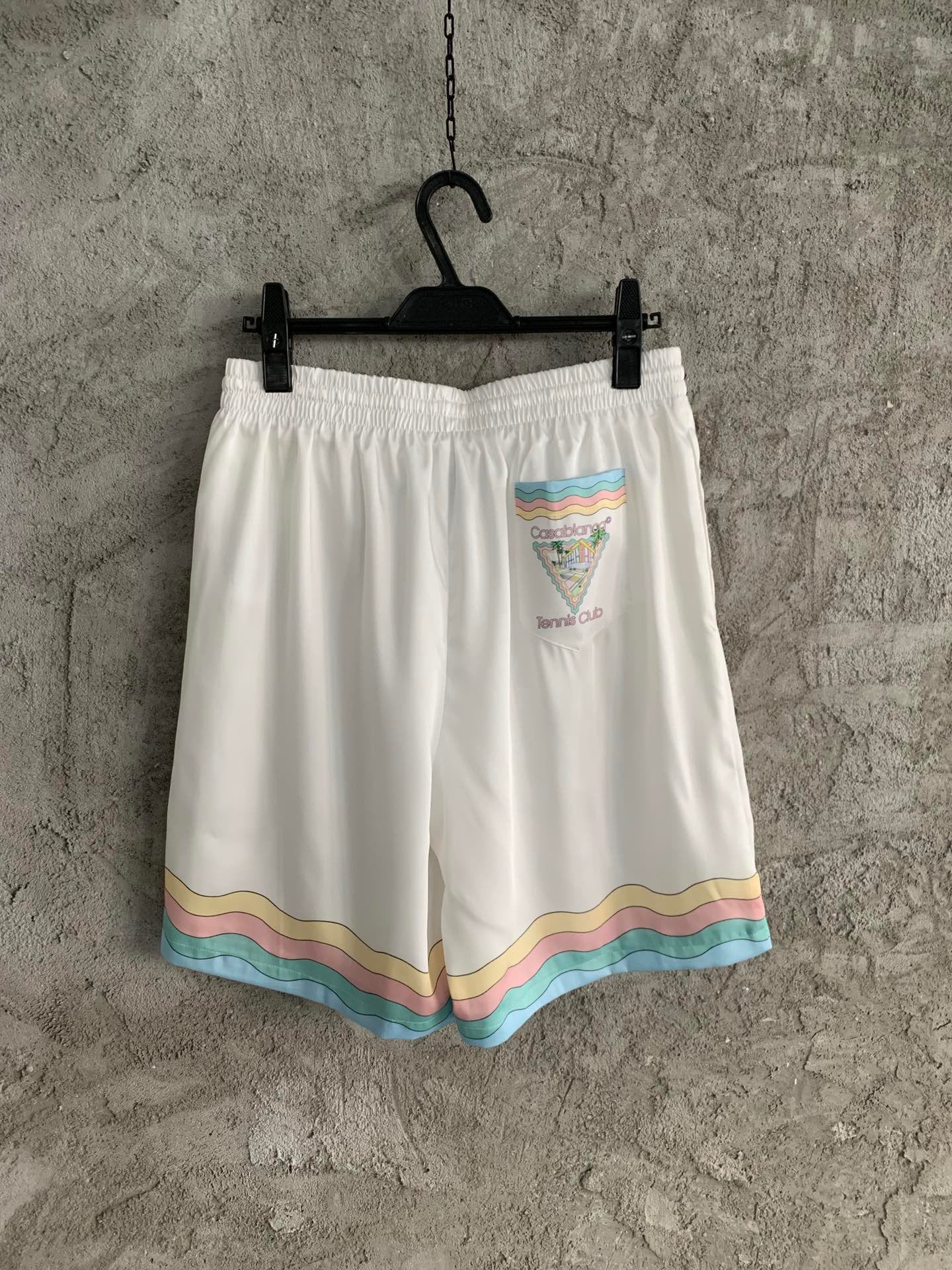 Multi-color Short