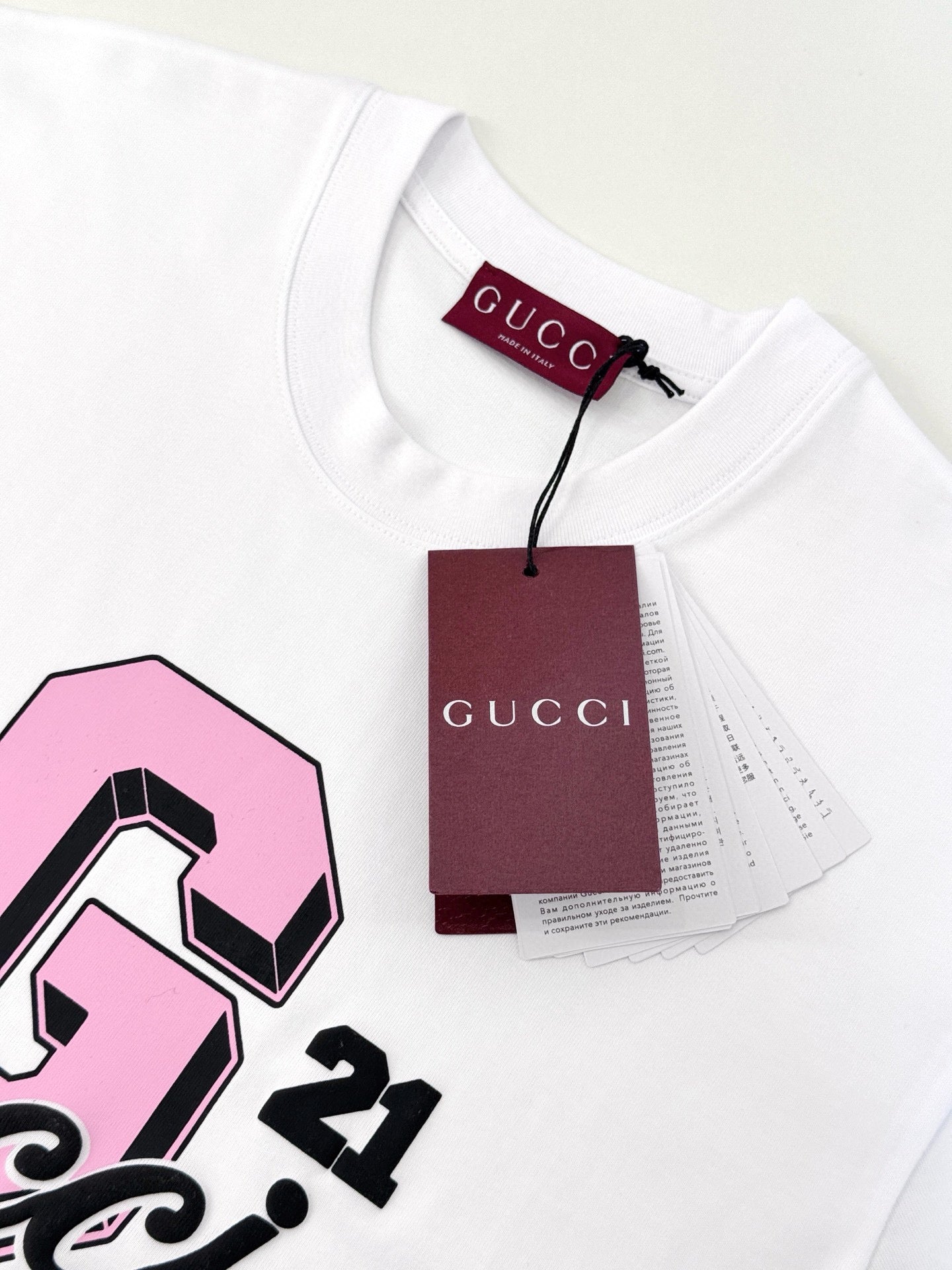 Weißes T-Shirt