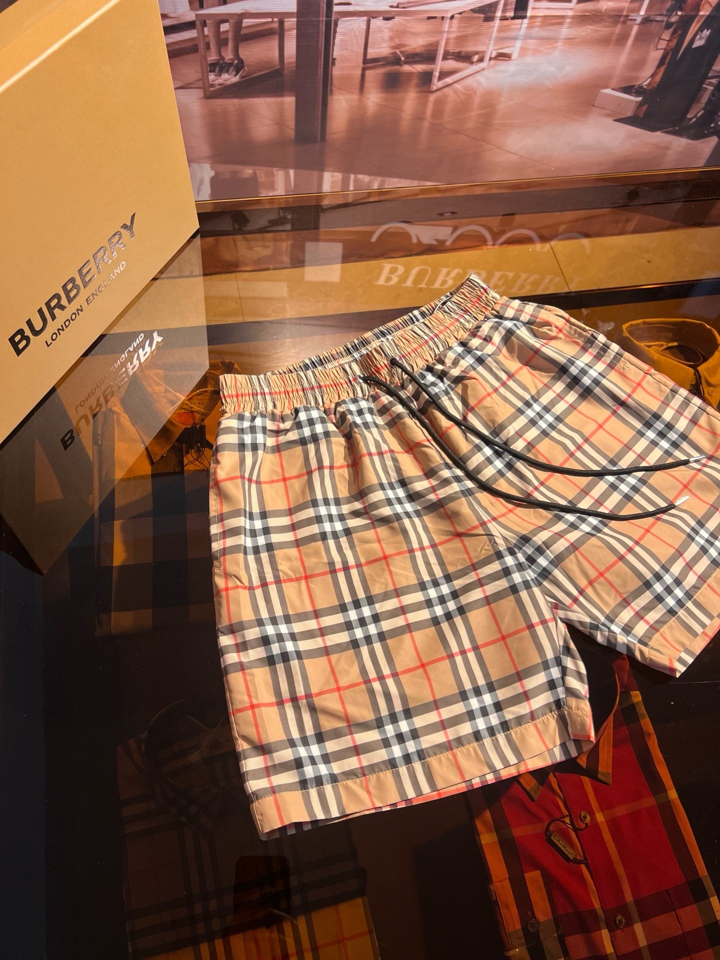 Multi-Colors Short