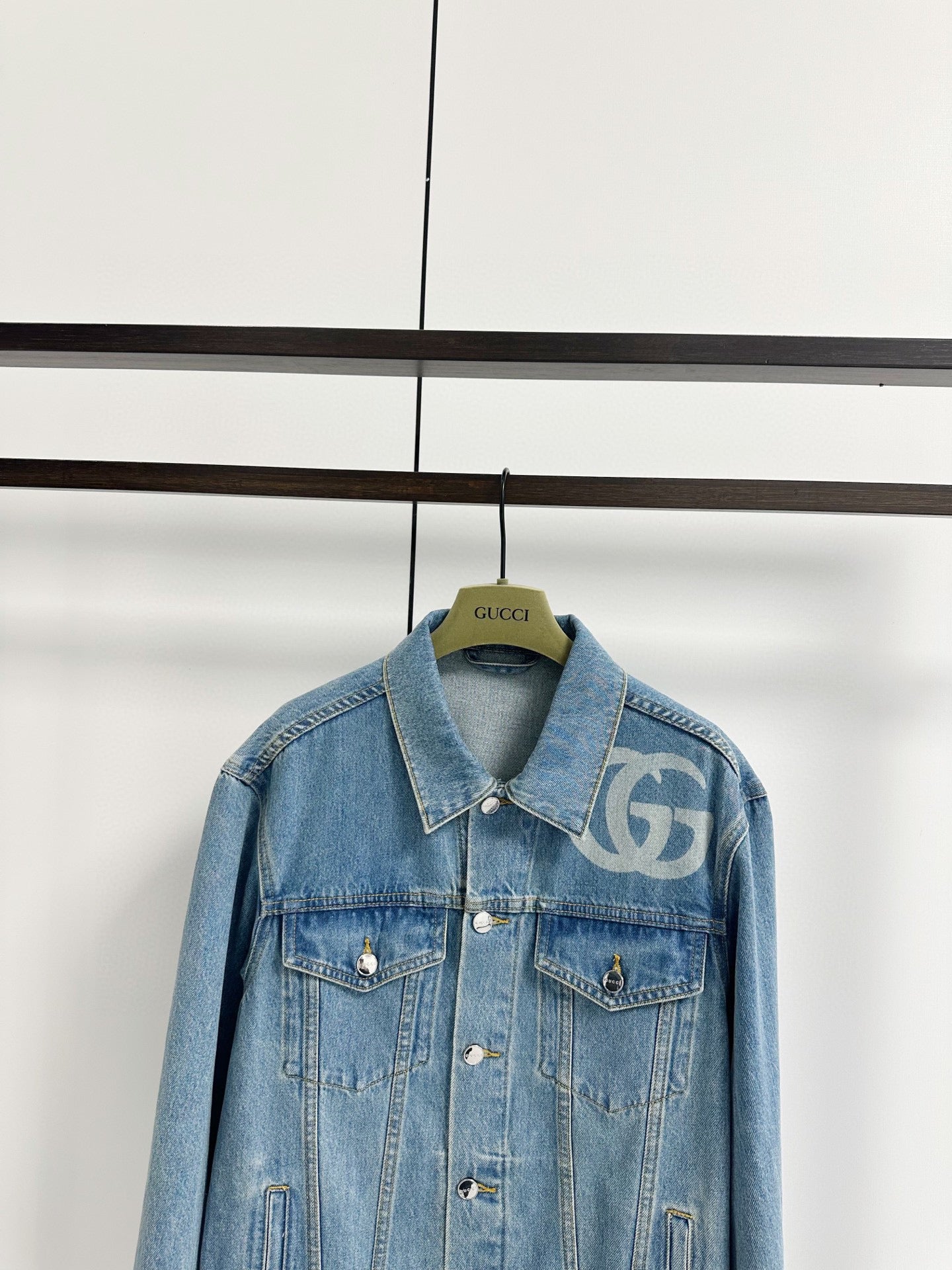 Blaue Jacke