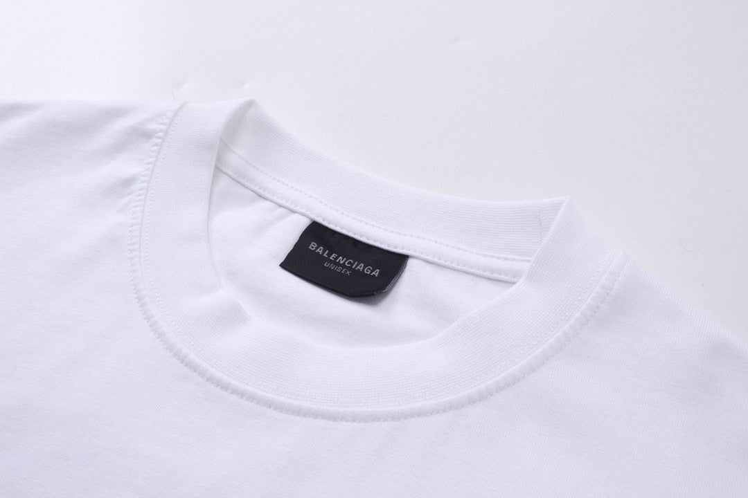 White T-shirt - Size 2 (M)