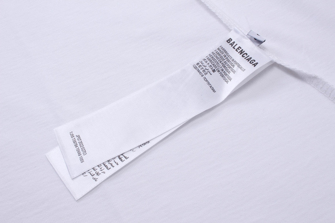 White T-shirt - Size 2 (M)