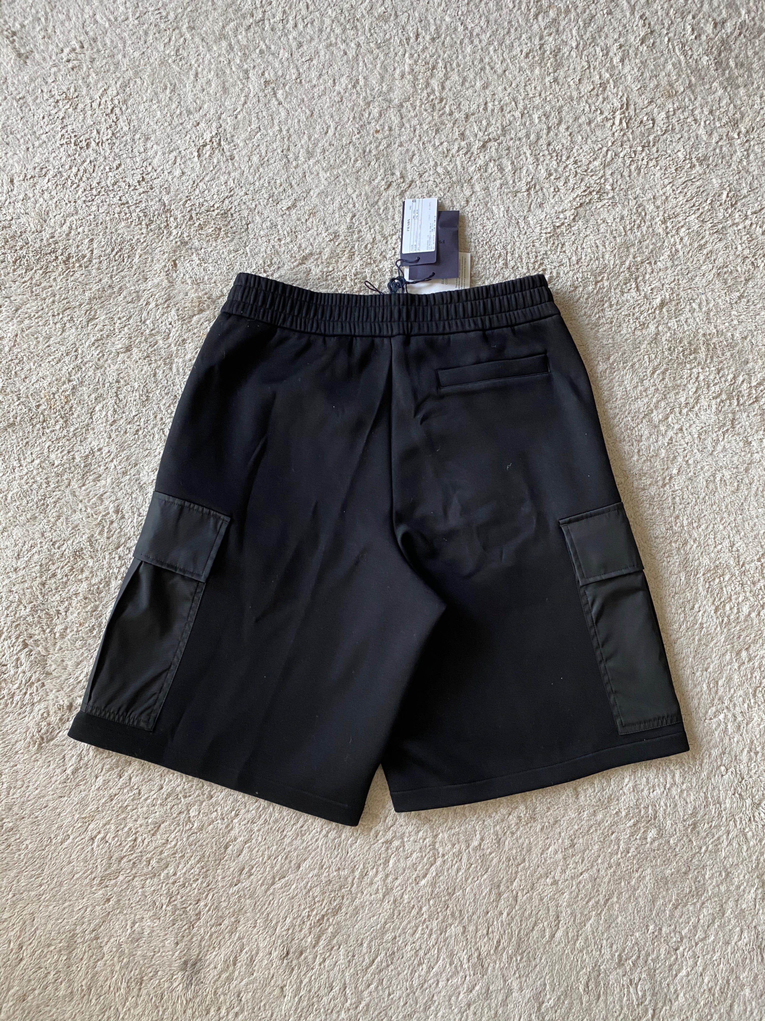 Black Short